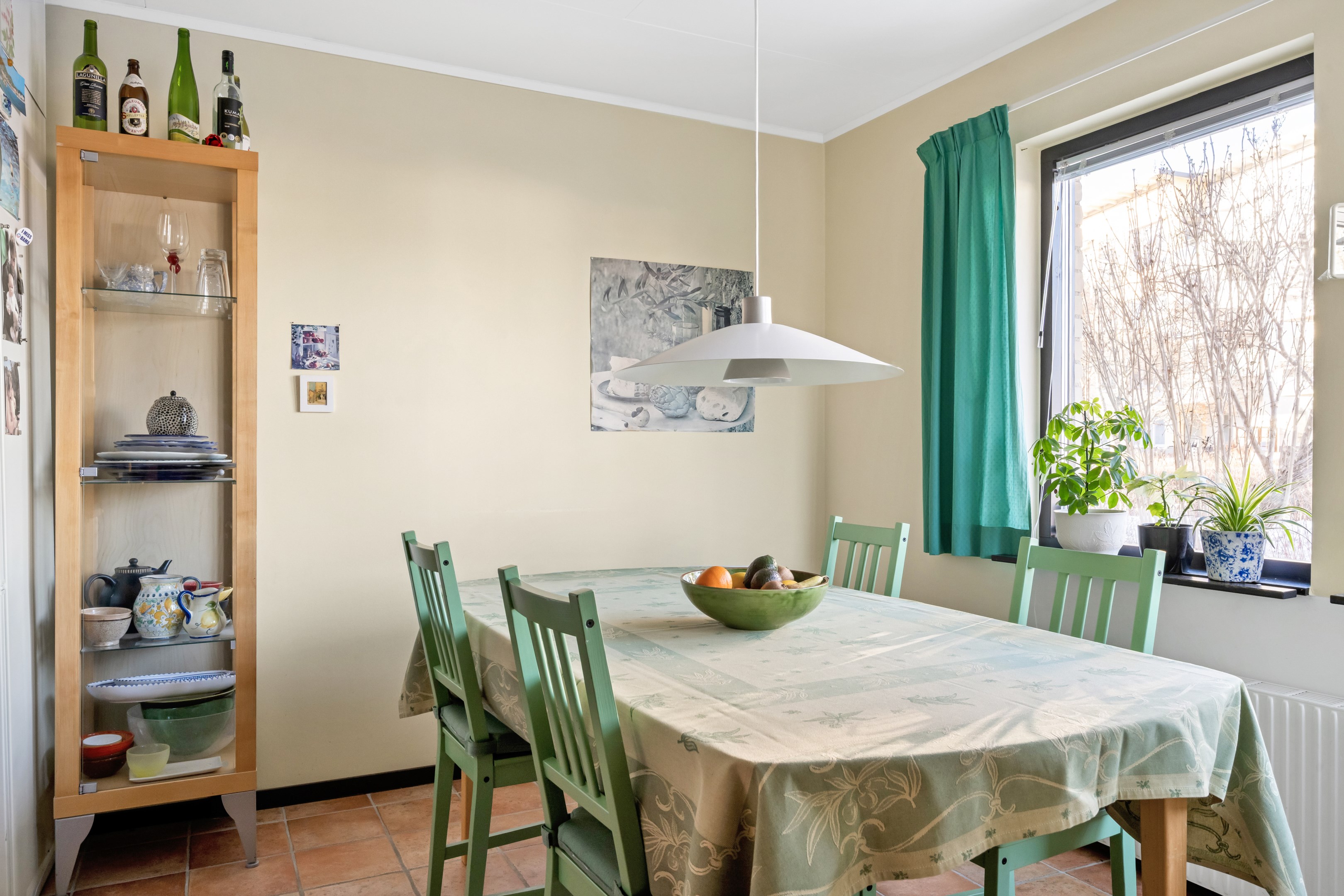 Bostadsbild från Hällbygatan 20A, Till salu i Luthagen, Uppsala