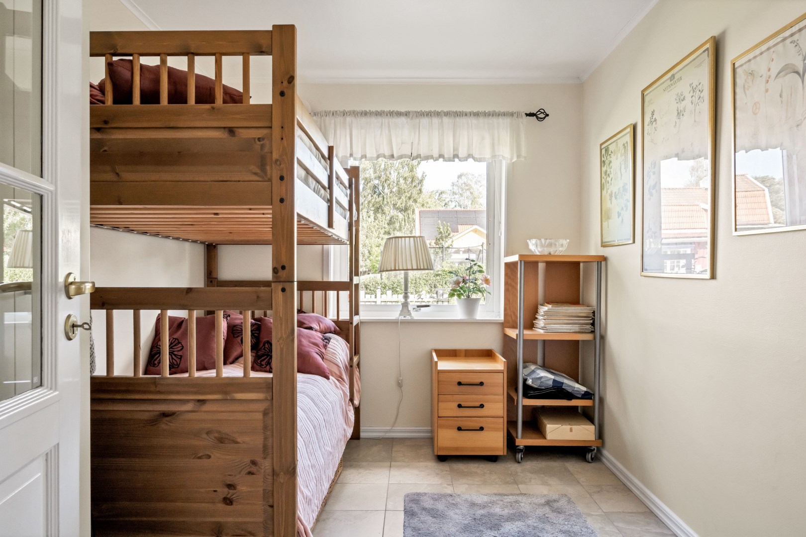 Bostadsbild från Tors väg 7B, Såld i Gamla Uppsala, Uppsala