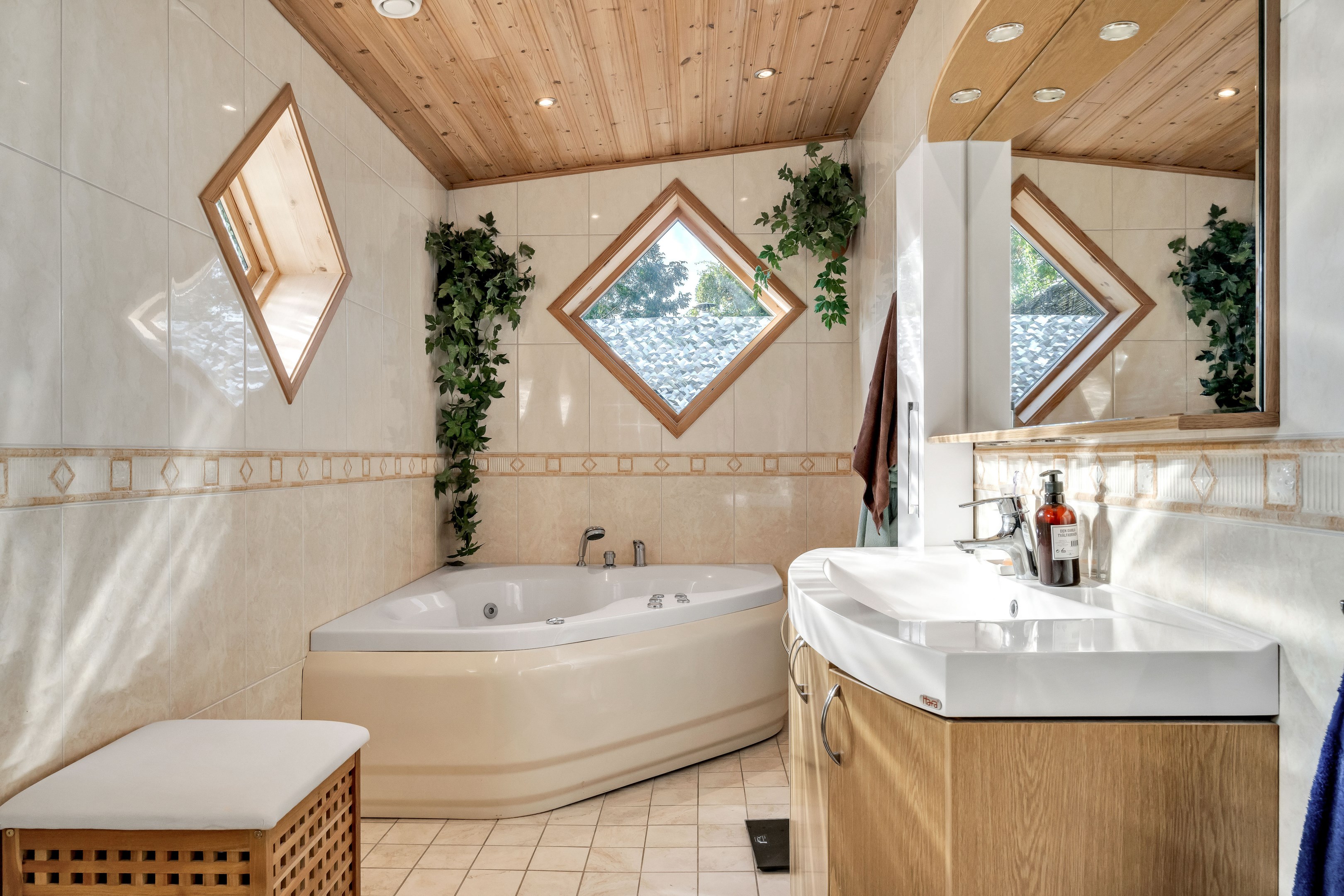 Bostadsbild från Tors väg 7B, Såld i Gamla Uppsala, Uppsala