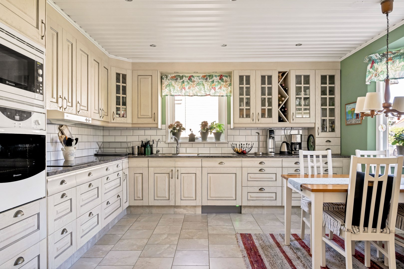 Bostadsbild från Tors väg 7B, Såld i Gamla Uppsala, Uppsala