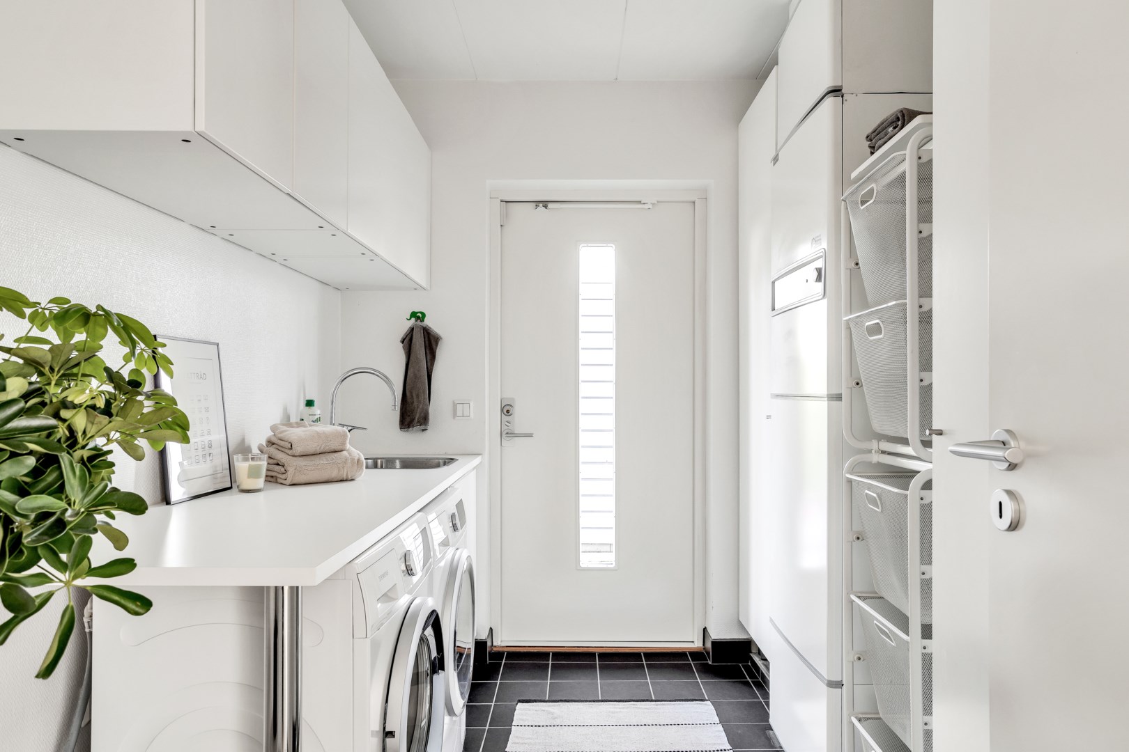 Bostadsbild från Milstensvägen 32, Såld i Herrhagen, Uppsala