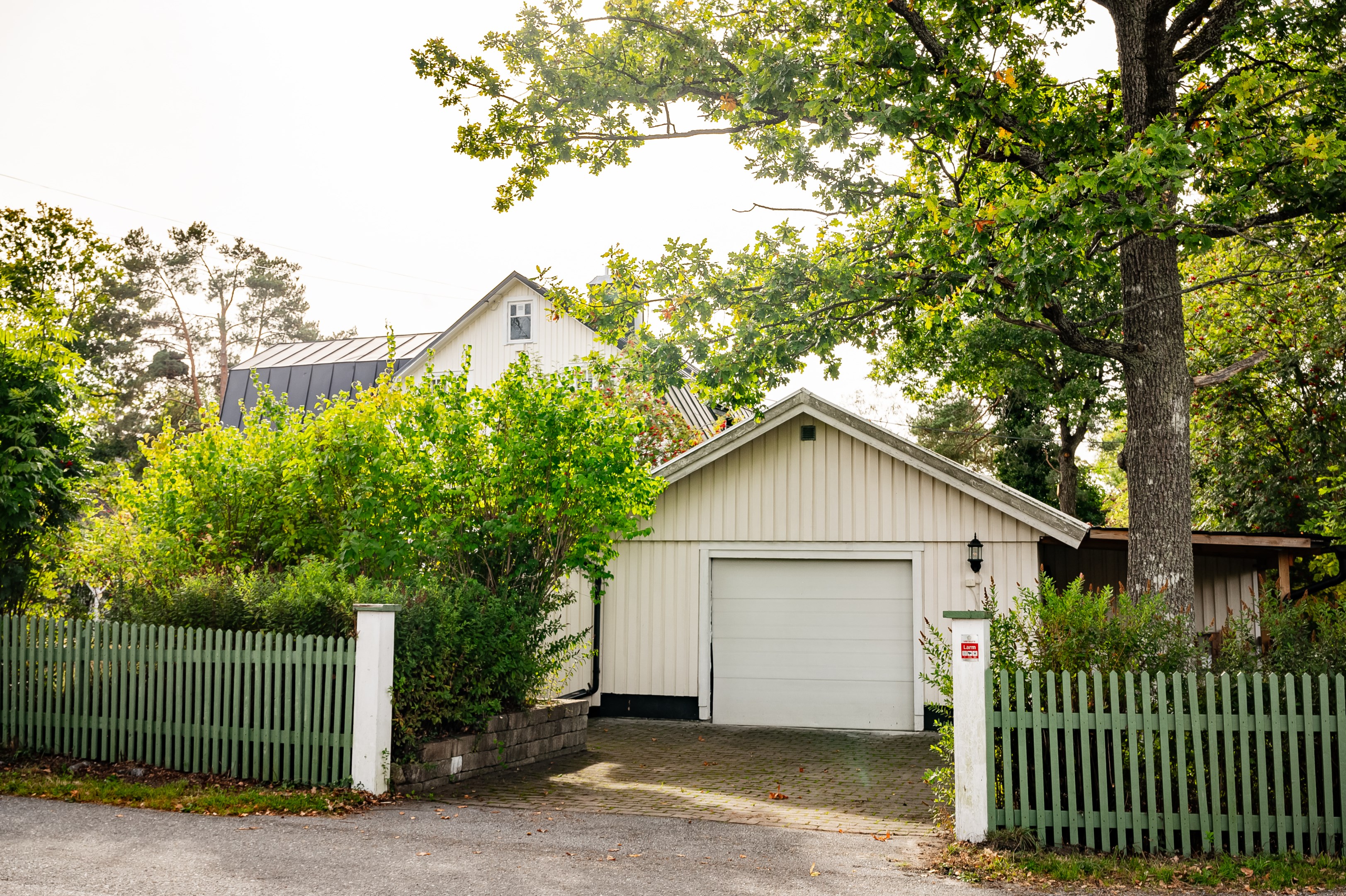 Bostadsbild från Skogdalsvägen 16, Såld i Björknäs, Nacka