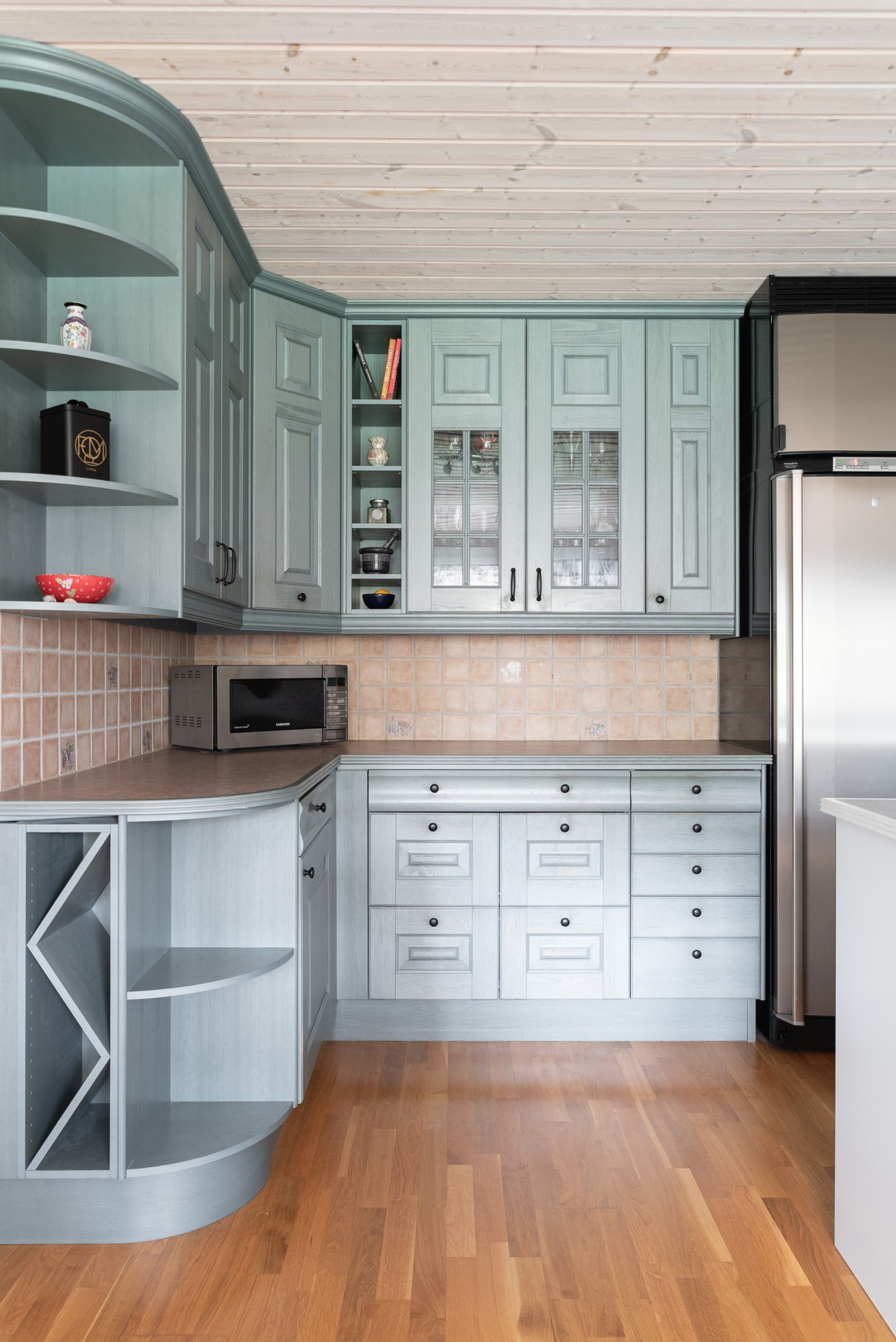 Bostadsbild från Klarinettvägen 18, Såld i Lycksta, Västerås