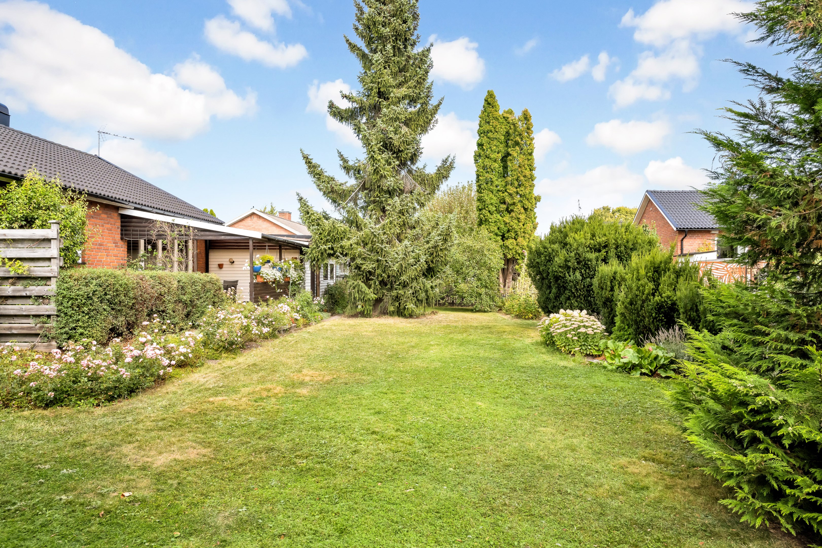 Bostadsbild från Eskadergatan 10, Såld i Bärby Hage, Uppsala