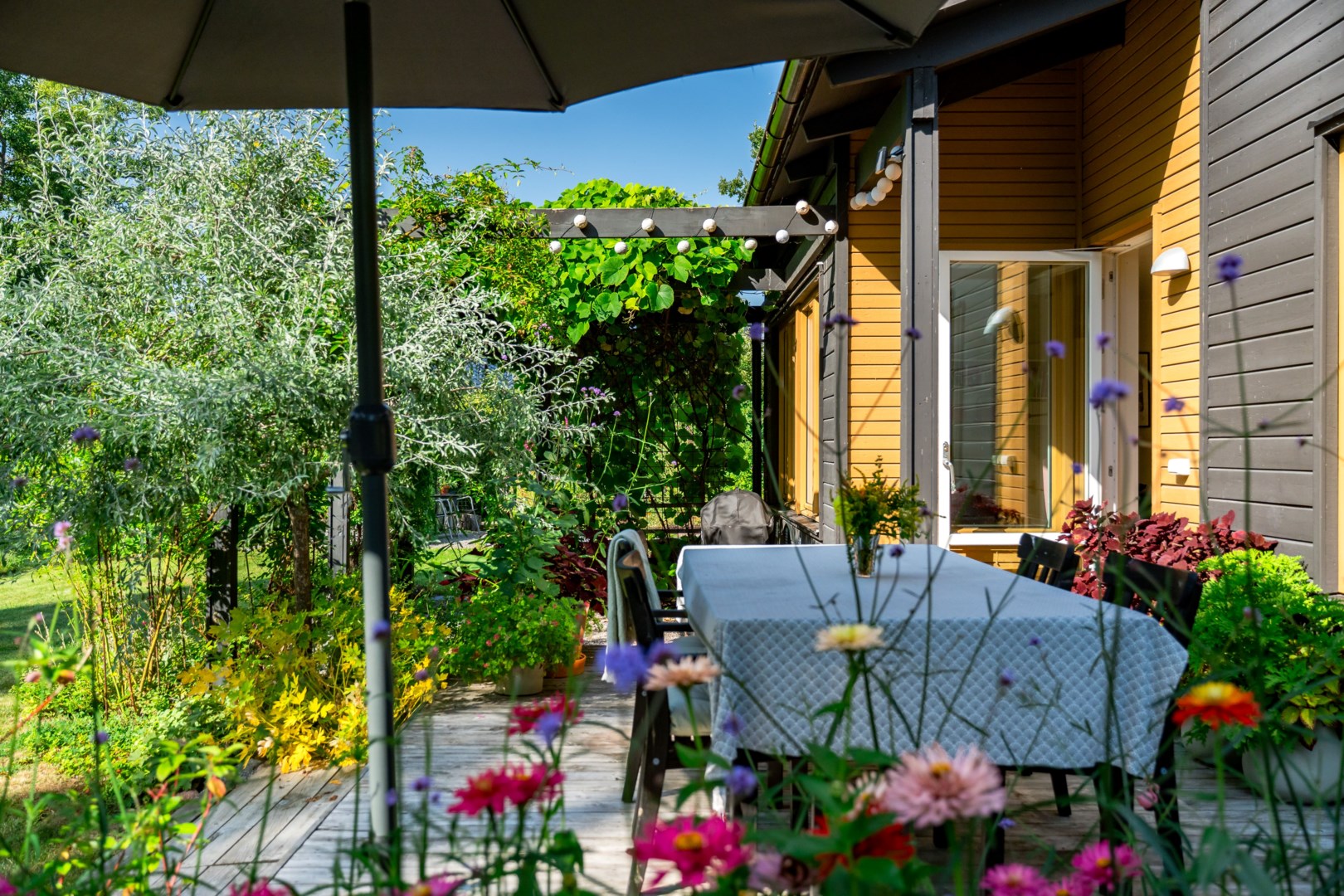 Bostadsbild från Igelkottsvägen 8, Såld i Vreta, Uppsala