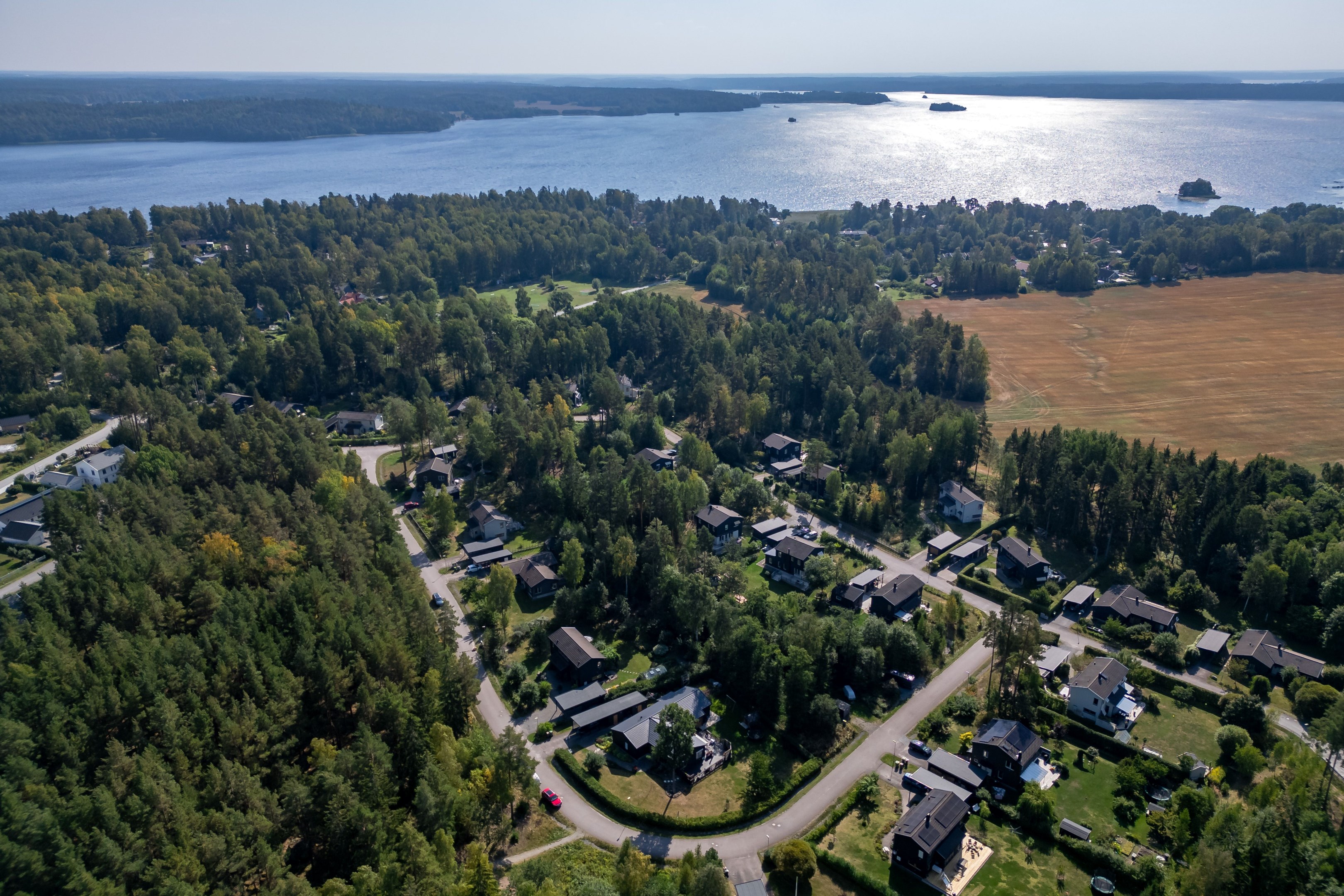 Bostadsbild från Igelkottsvägen 8, Såld i Vreta, Uppsala