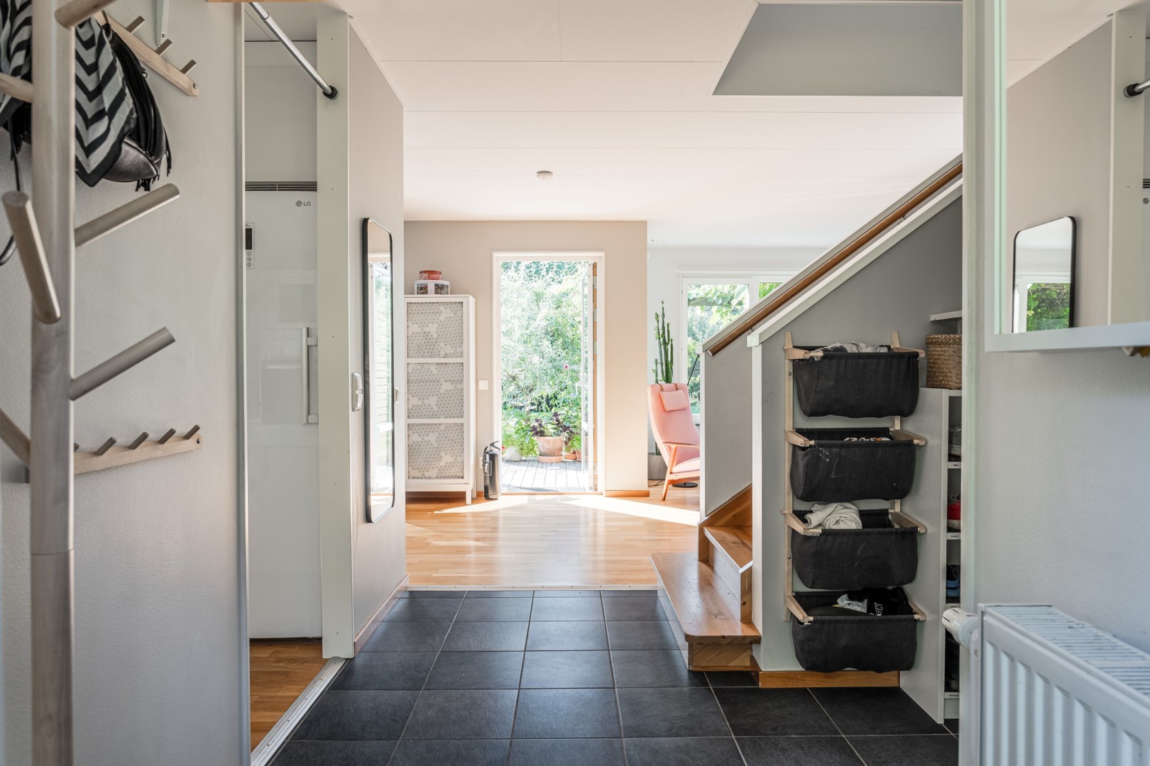 Bostadsbild från Igelkottsvägen 8, Såld i Vreta, Uppsala