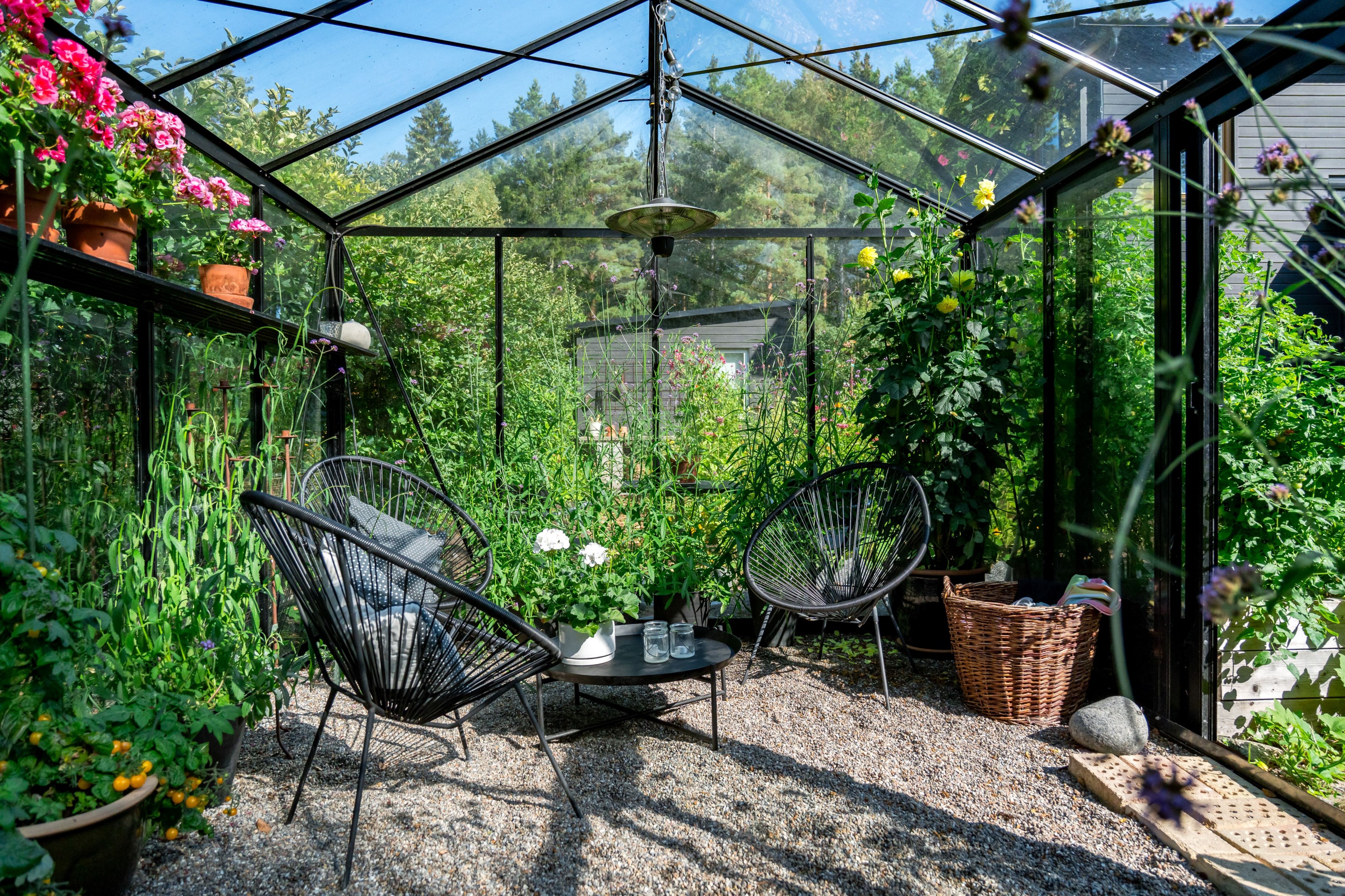 Bostadsbild från Igelkottsvägen 8, Såld i Vreta, Uppsala