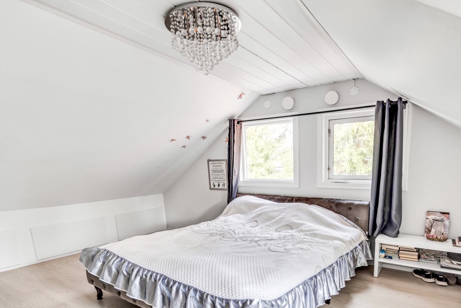 Bostadsbild från Järvstigen 6, Såld i Järlåsa, Uppsala