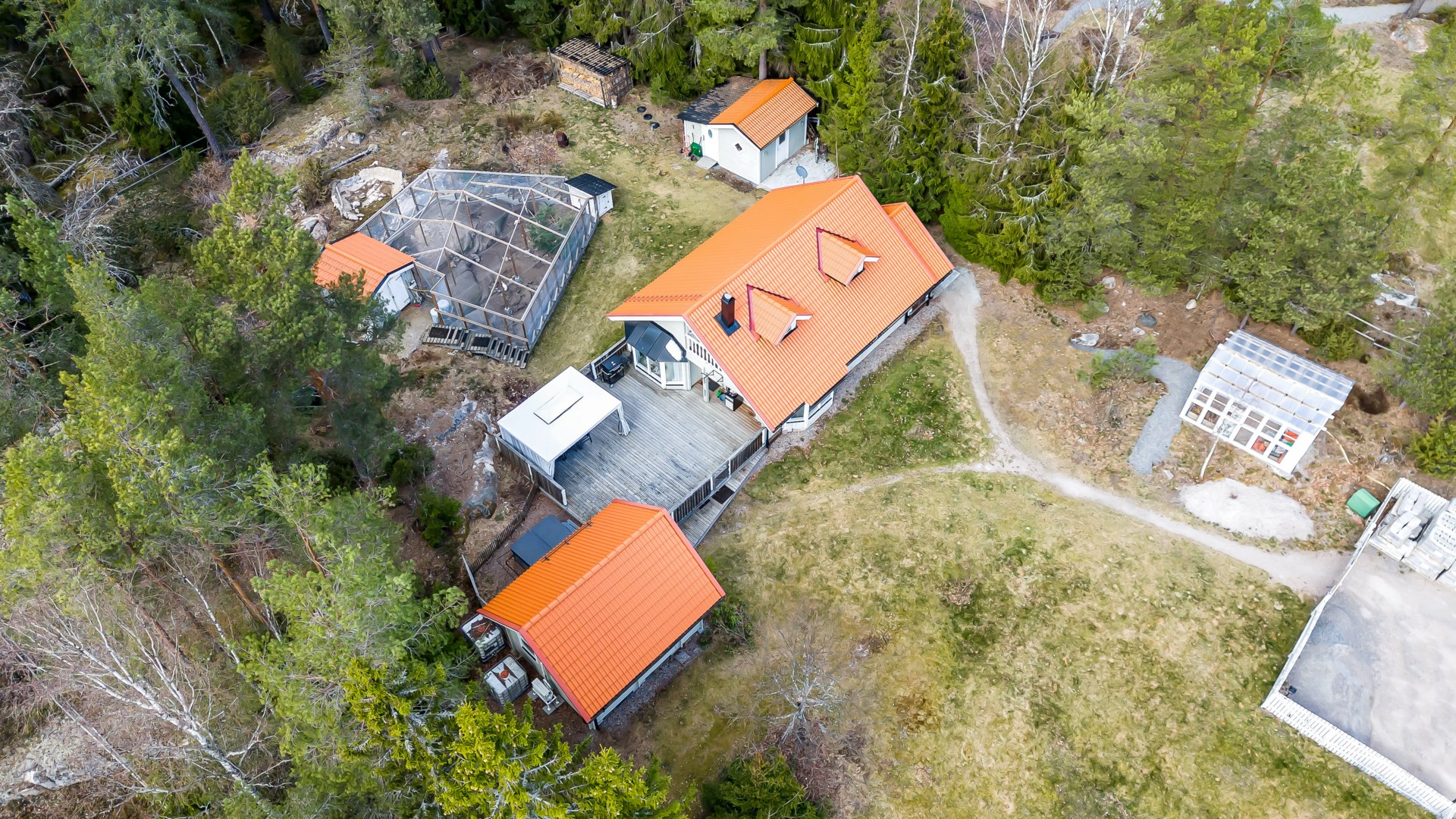 Bostadsbild från Järvstigen 6, Såld i Järlåsa, Uppsala