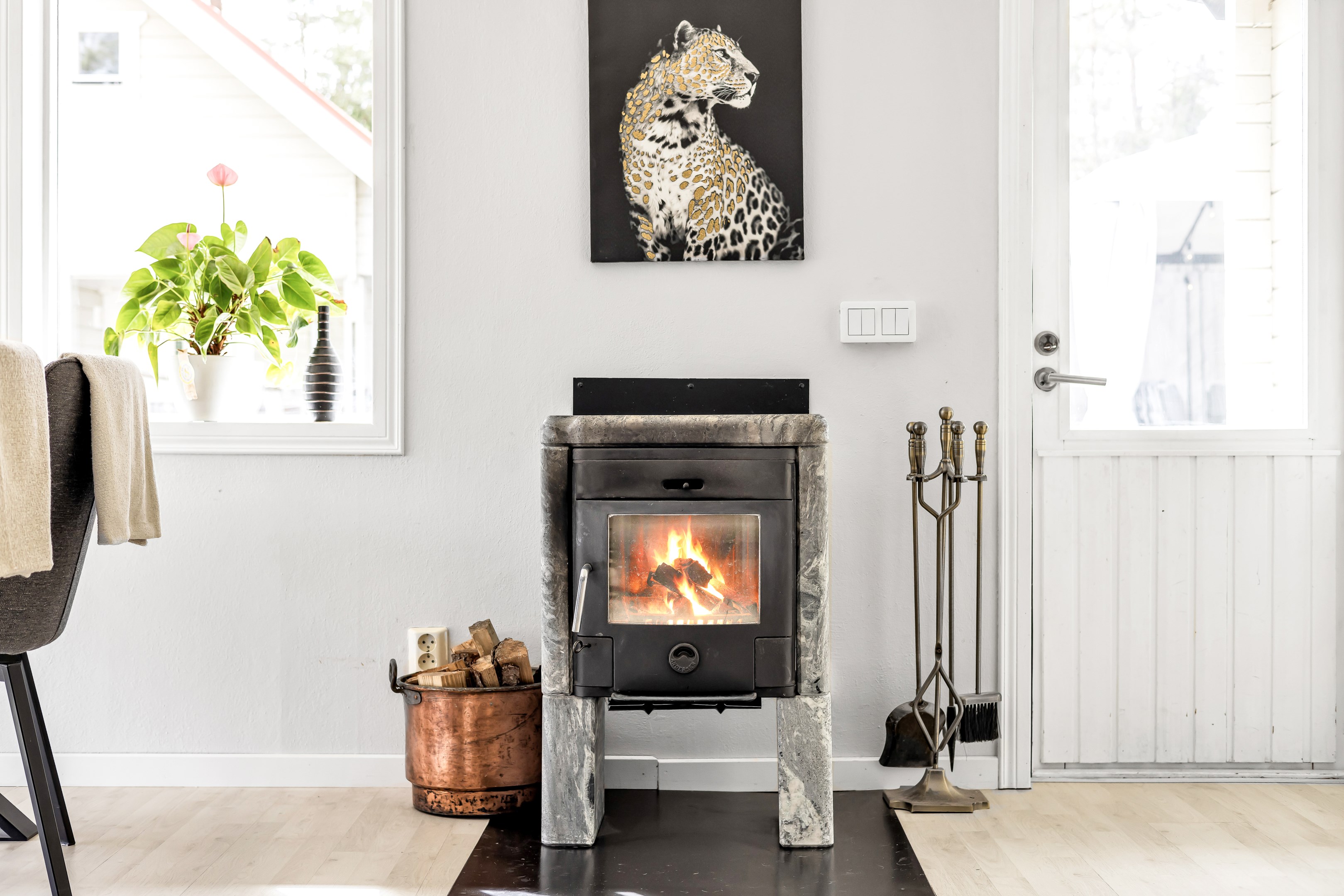 Bostadsbild från Järvstigen 6, Såld i Järlåsa, Uppsala