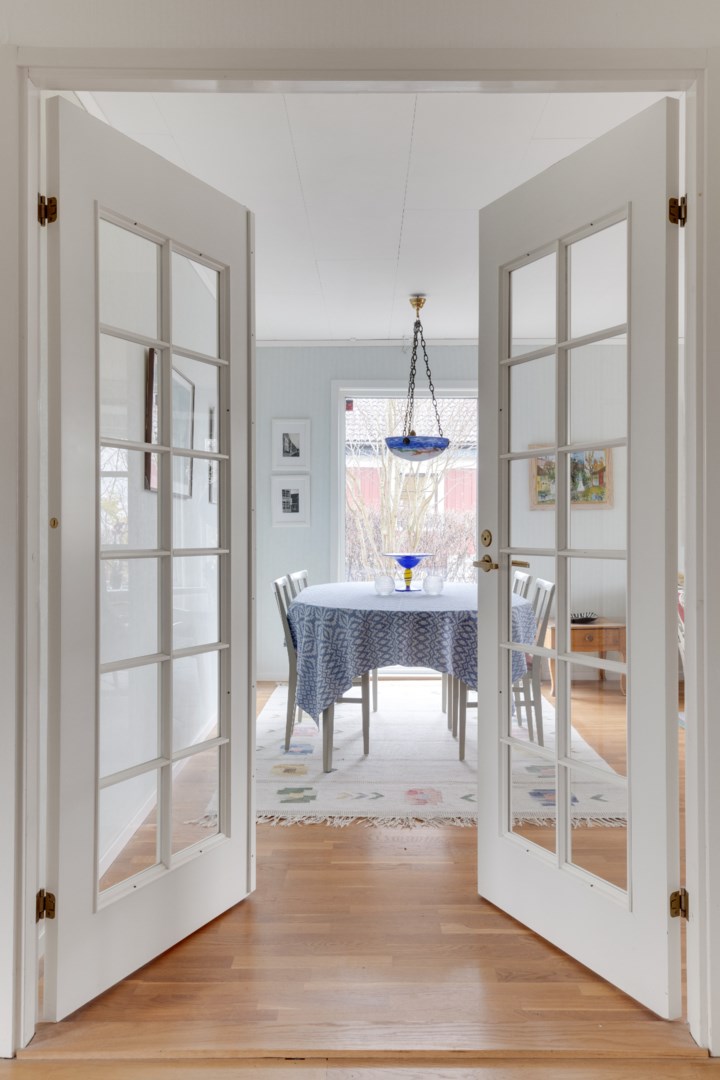 Bostadsbild från Ingvarsgatan 13, Såld i Svartbäcken, Uppsala