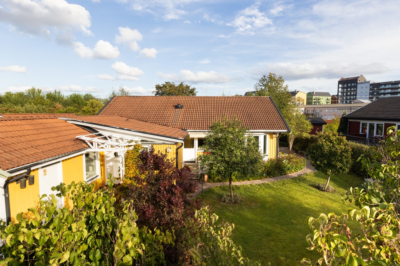 Bostadsbild från Ingvarsgatan 13, Såld i Svartbäcken, Uppsala
