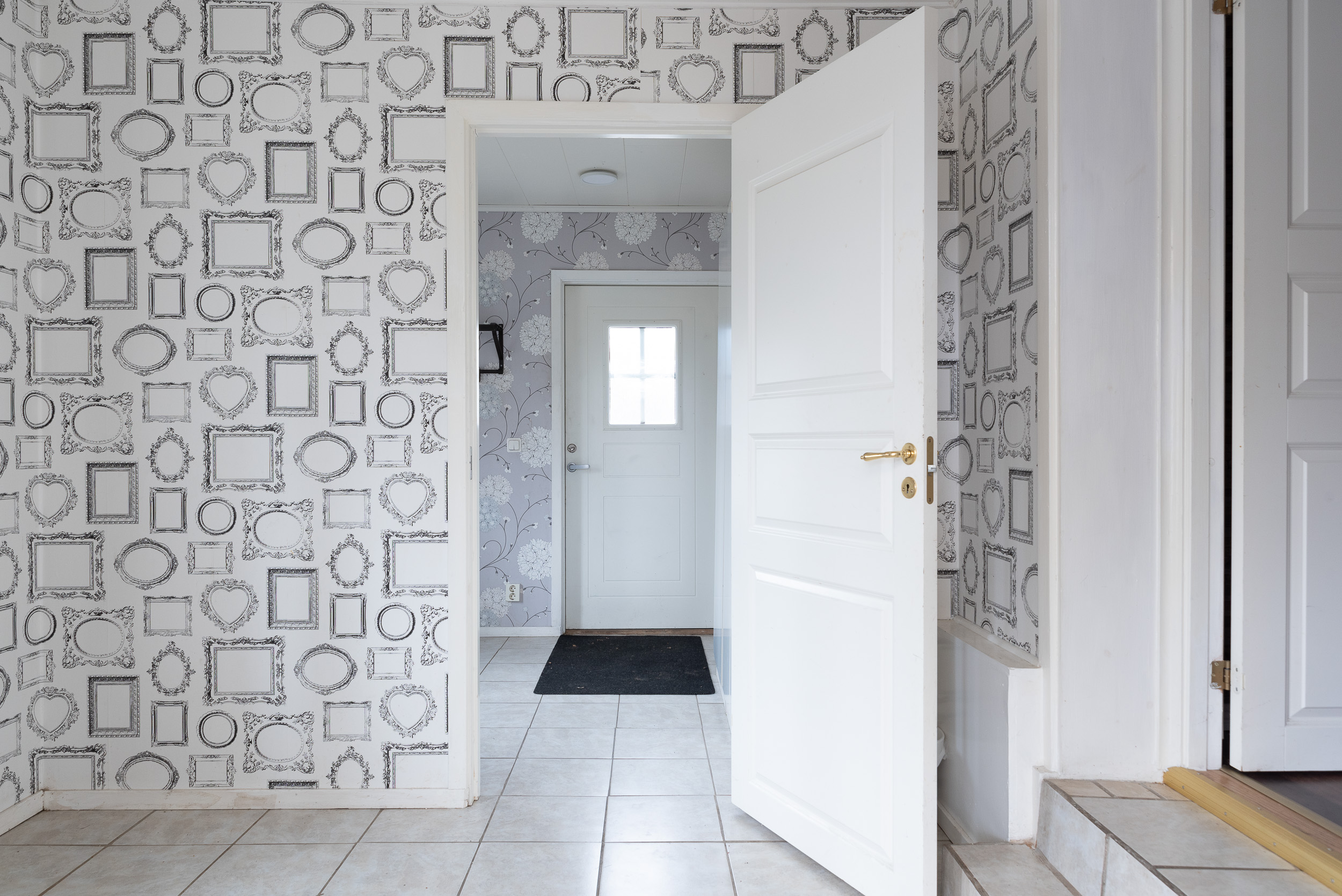 Bostadsbild från Gotövägen 12, Såld i Barkarö, Västerås