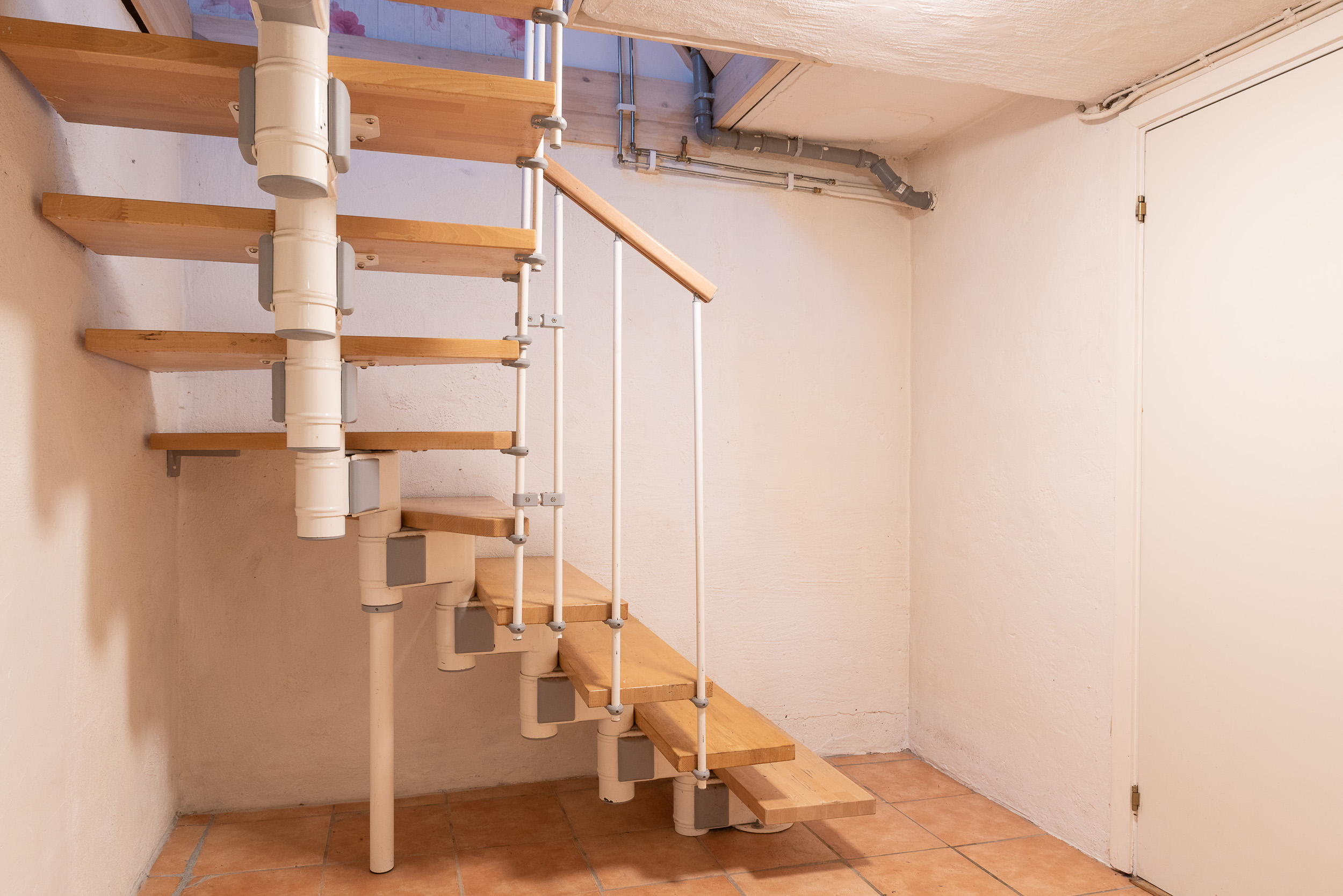 Bostadsbild från Gotövägen 12, Såld i Barkarö, Västerås