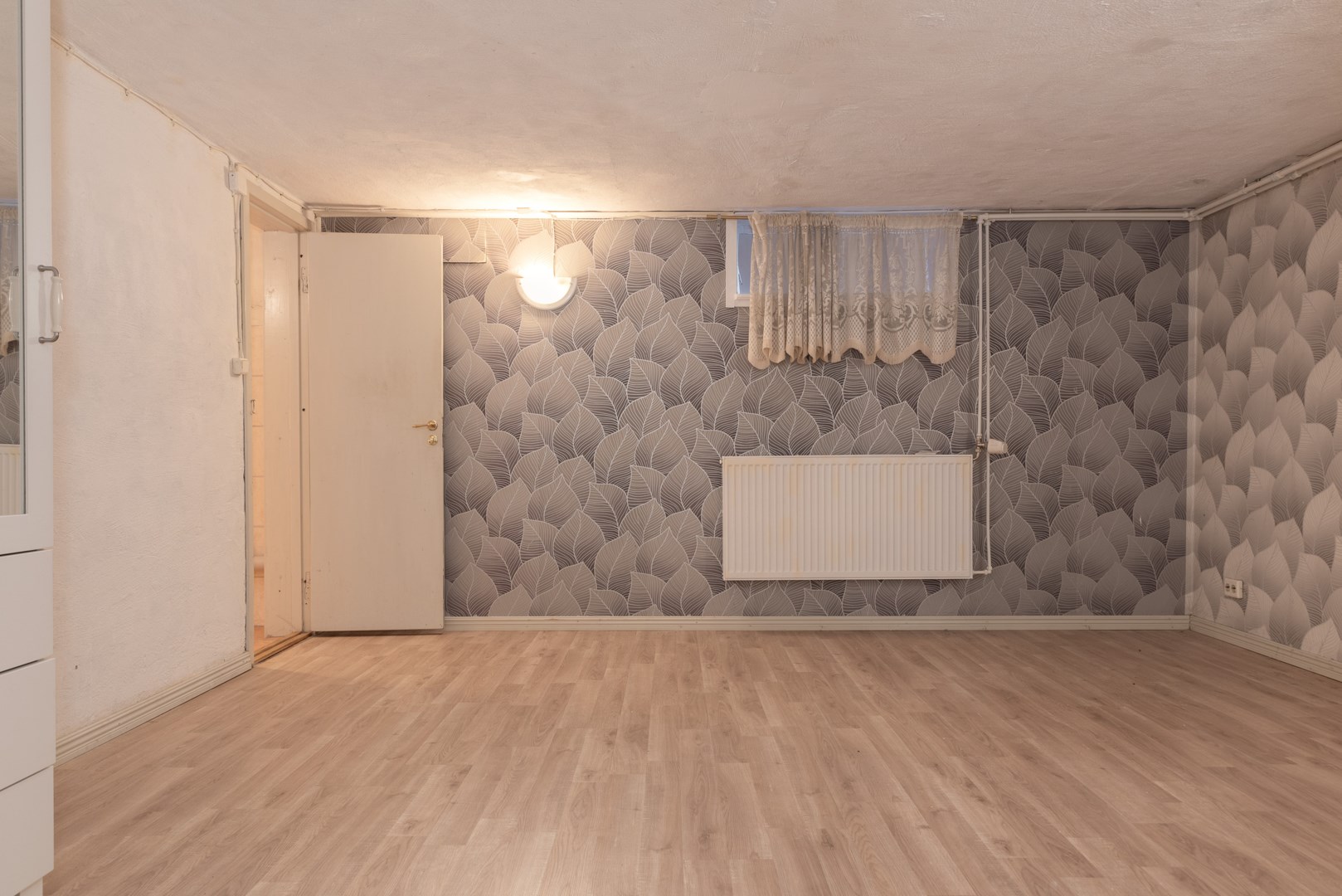 Bostadsbild från Gotövägen 12, Såld i Barkarö, Västerås