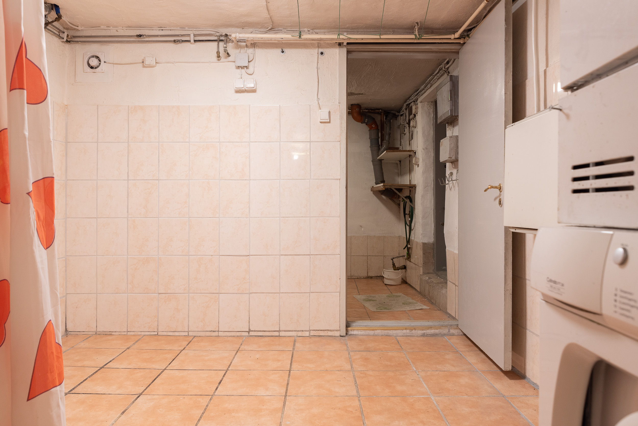 Bostadsbild från Gotövägen 12, Såld i Barkarö, Västerås