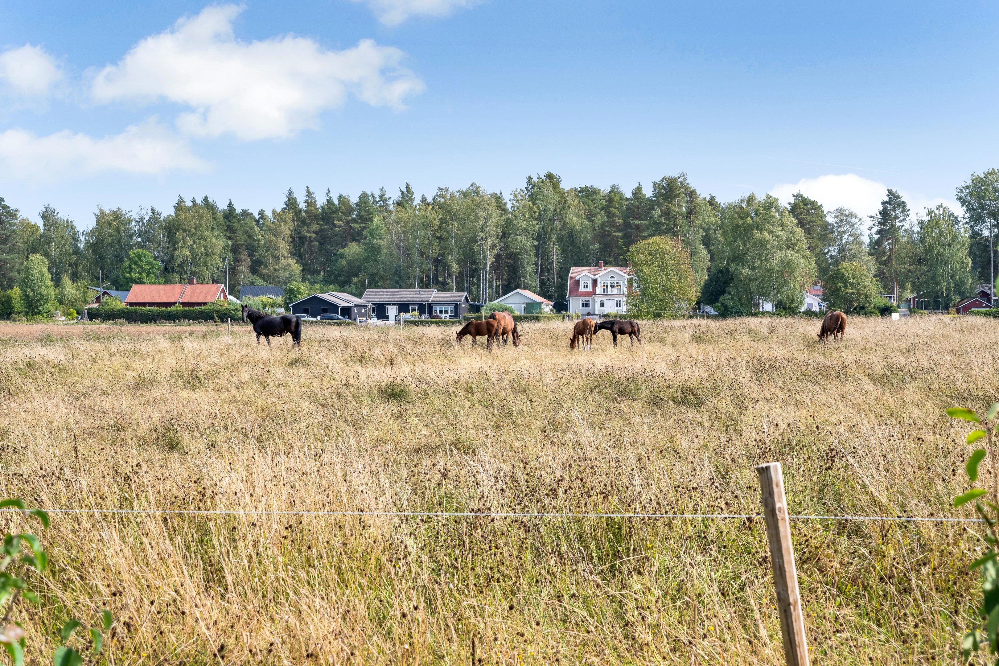 Bostadsbild från Ärentuna 184, Såld i Ärentuna, Uppsala