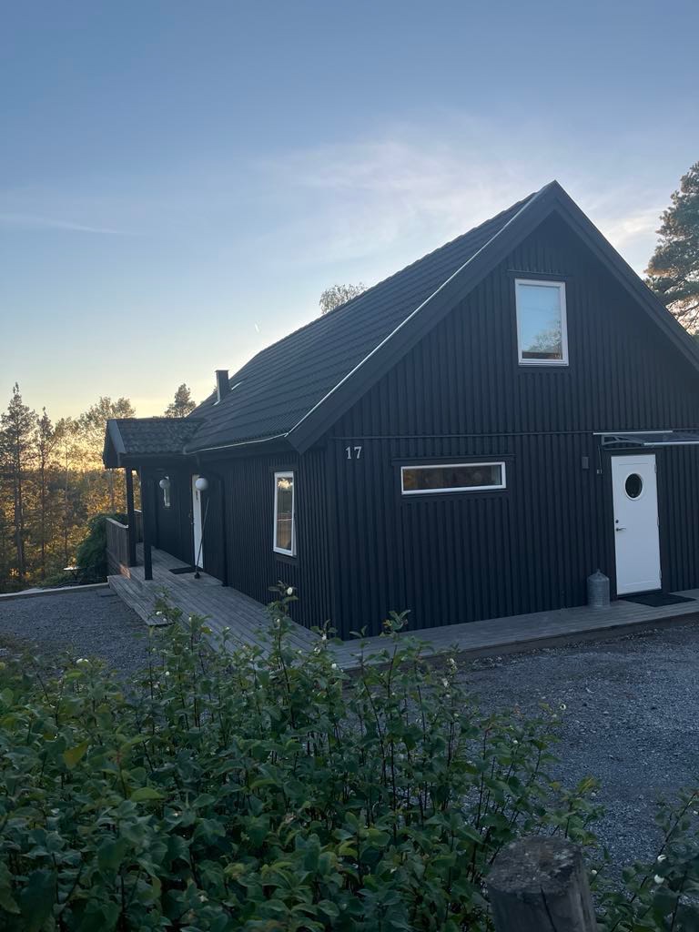 Bostadsbild från Enbacken 17, Såld i Eriksvik, Nacka
