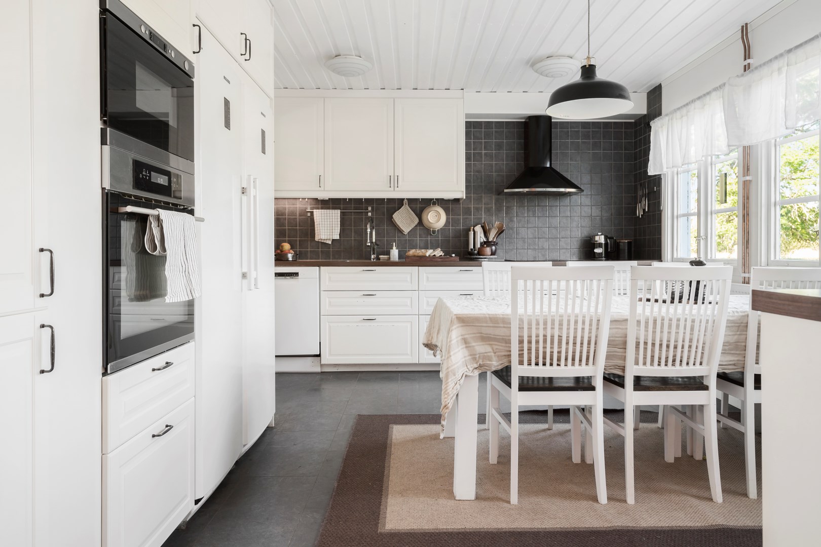 Bostadsbild från Fornby 6, Såld i Rasbokil, Uppsala