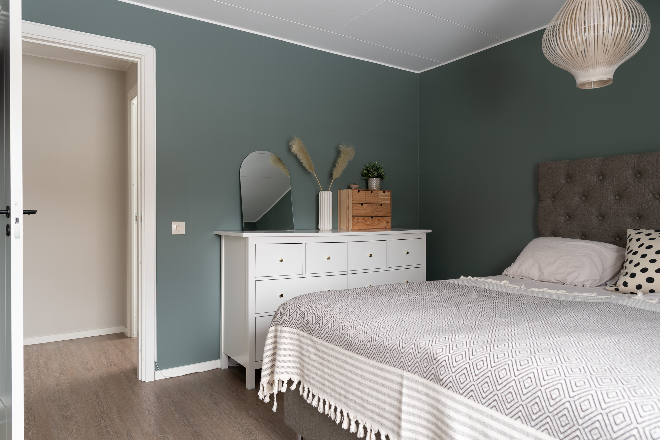 Bostadsbild från Slagbjörnsgatan 13, Kommande i Gryta, Västerås