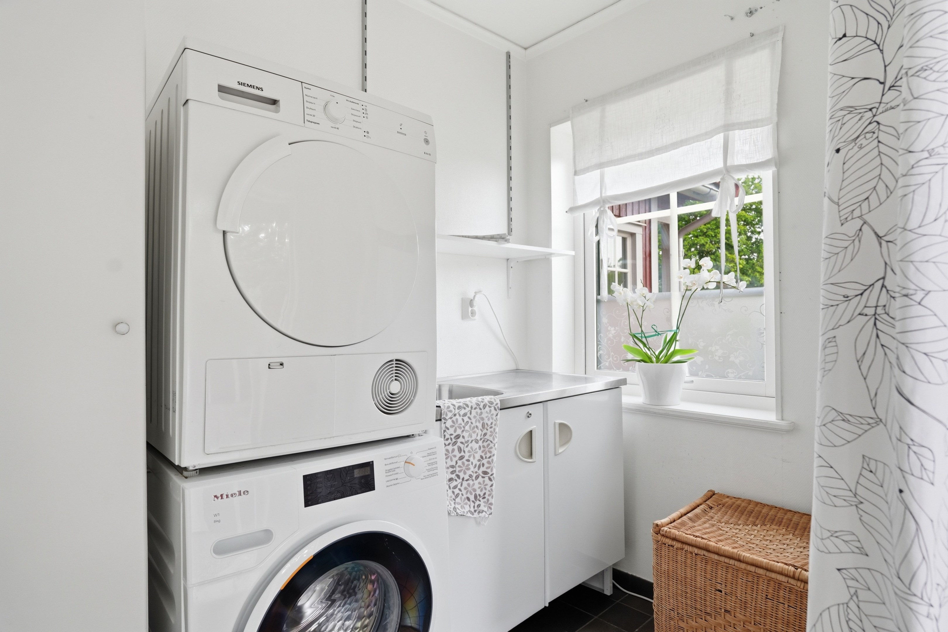 Bostadsbild från Trångbovägen 1, Såld i Gunsta, Uppsala