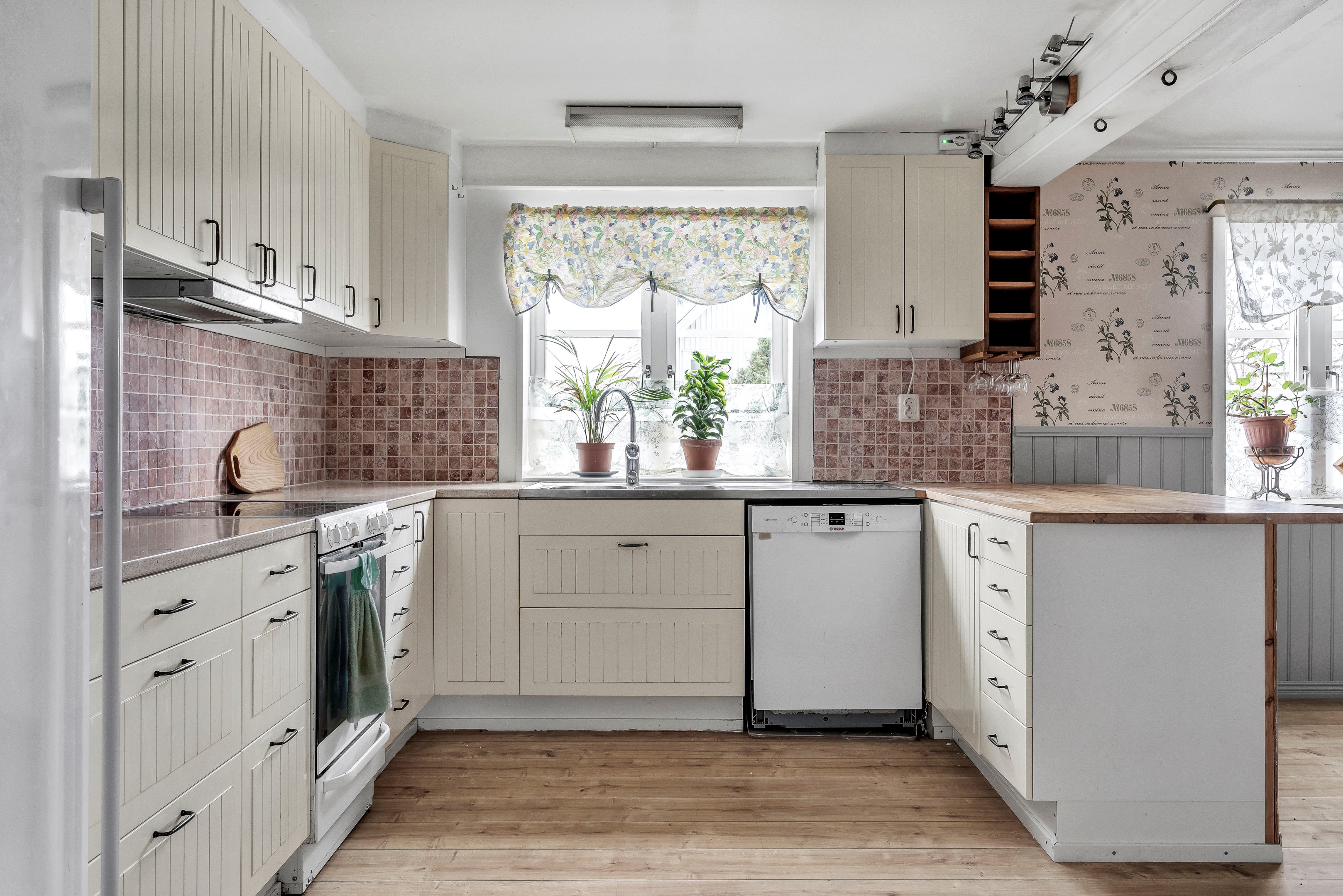 Bostadsbild från Örnsätra 2, Såld i Jumkil, Uppsala