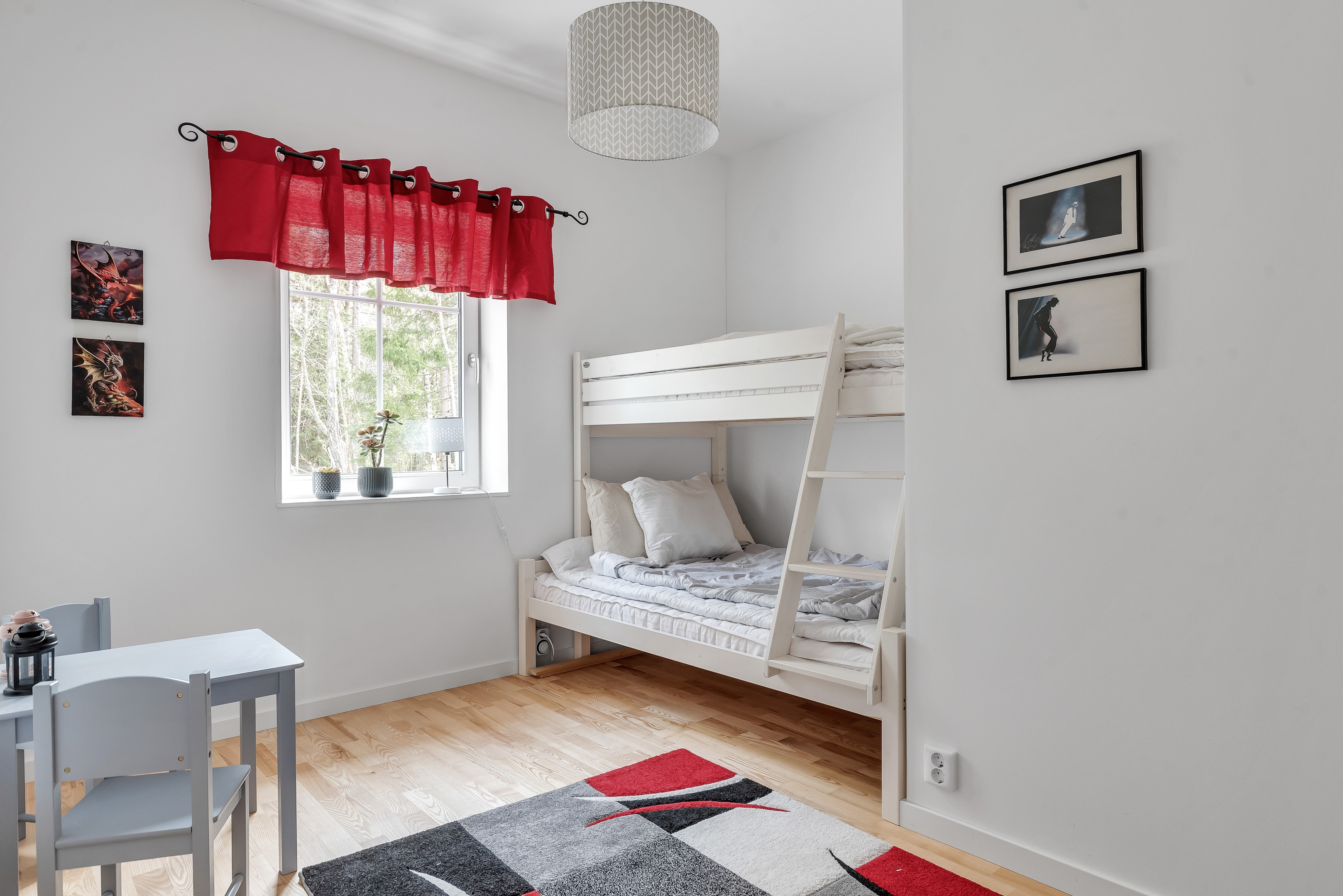 Bostadsbild från Stenskärsvägen 18 B, Såld i Stenskär, Östhammar