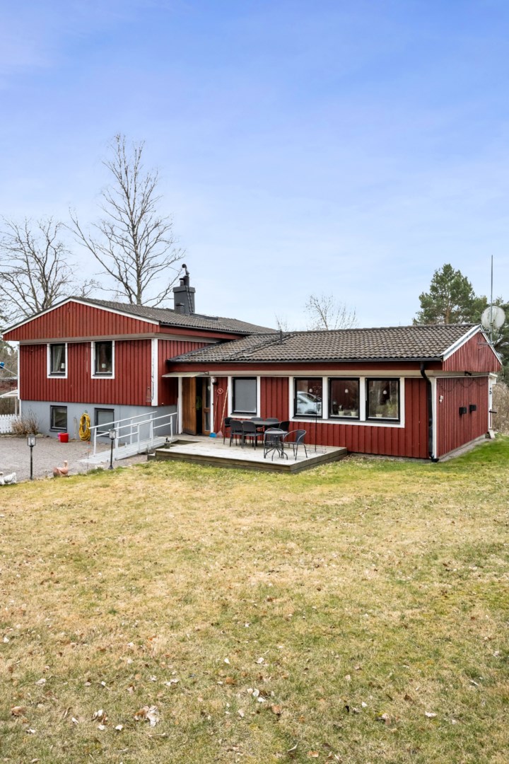 Bostadsbild från Örvägen 5, Såld i Örsundsbro, Enköping