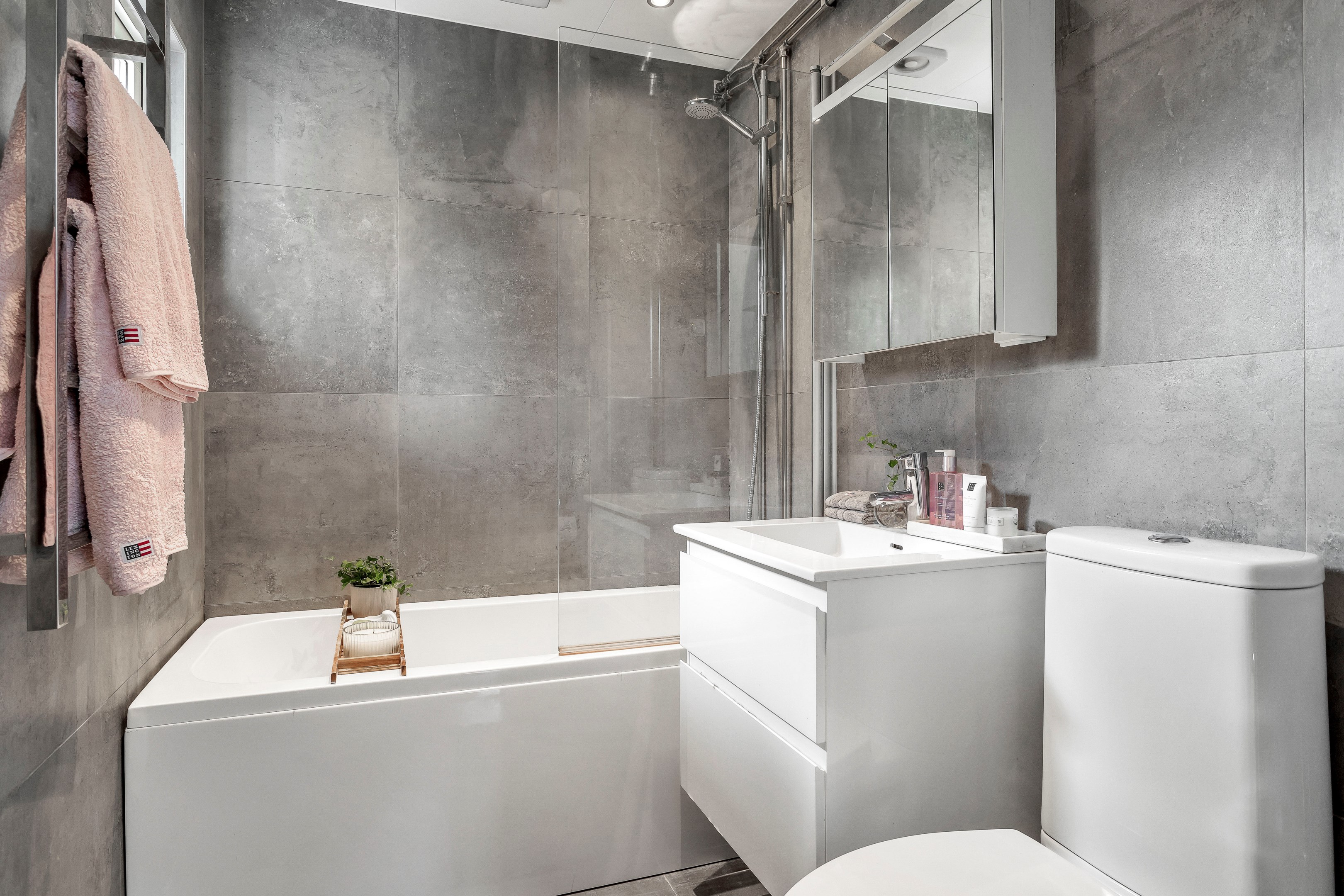 Bostadsbild från Skördevägen 11, Såld i Storvreta, Uppsala