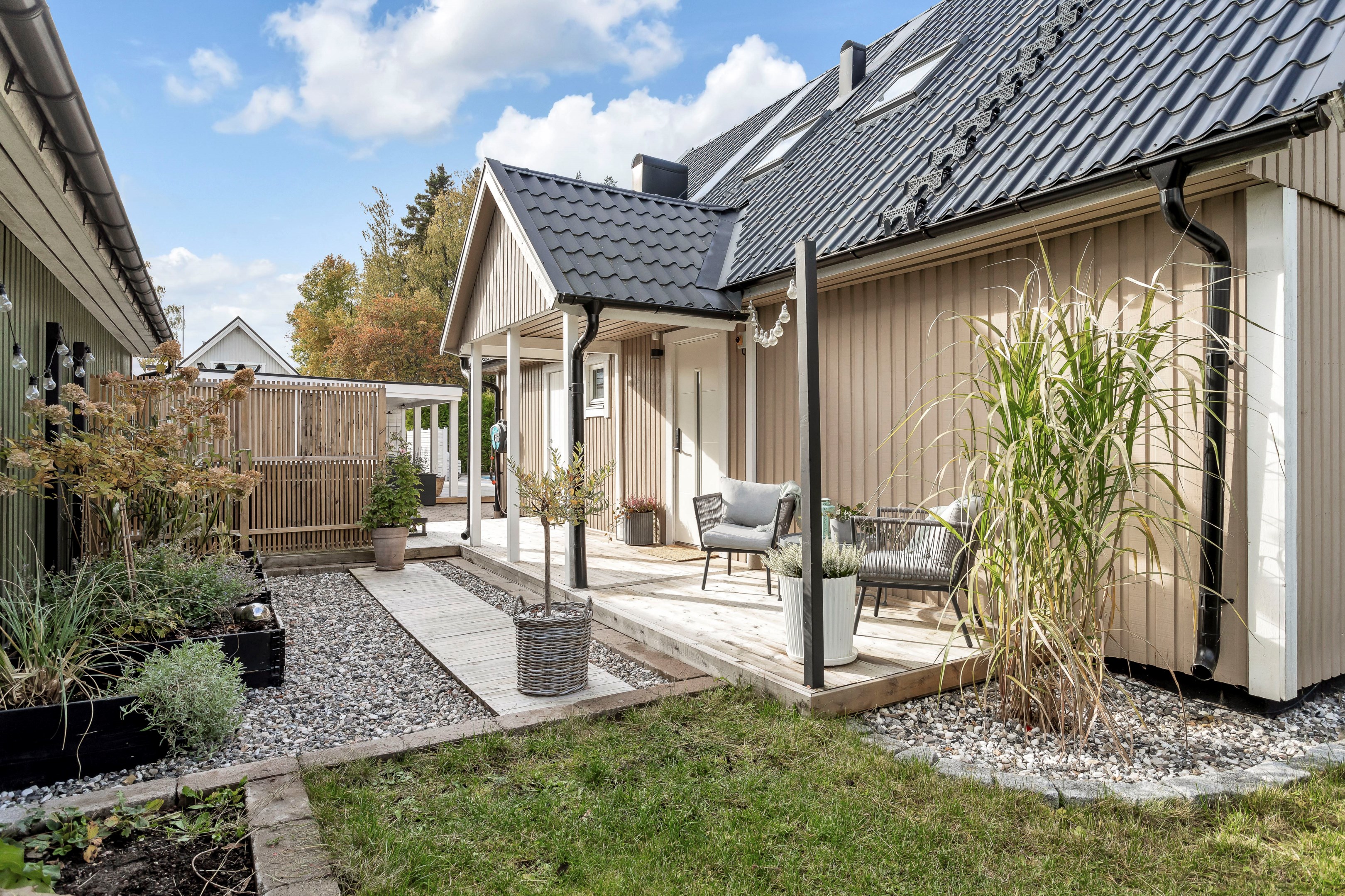 Bostadsbild från Skördevägen 11, Såld i Storvreta, Uppsala