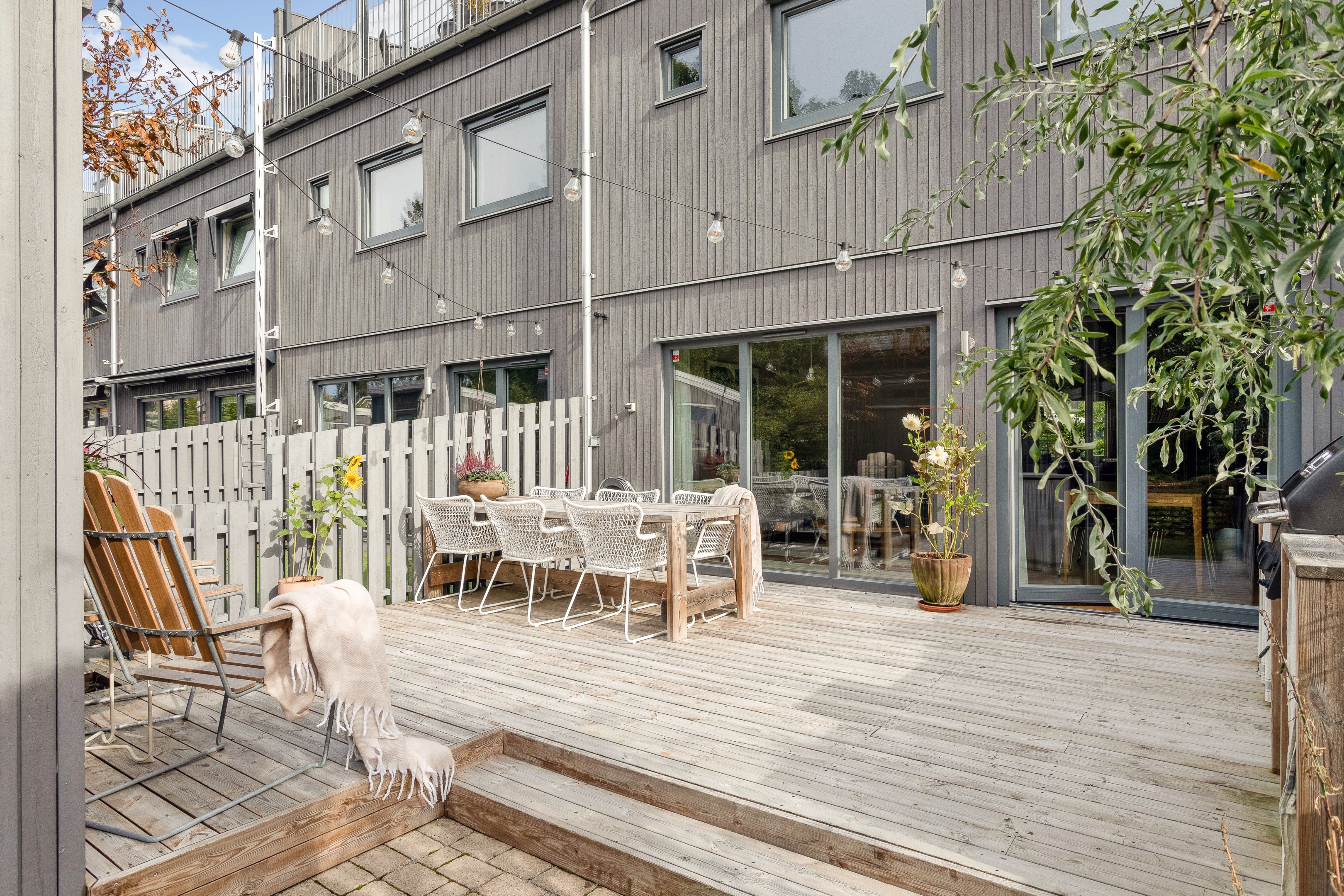 Bostadsbild från Bernadottestigen 22, Såld i Valsätra, Uppsala