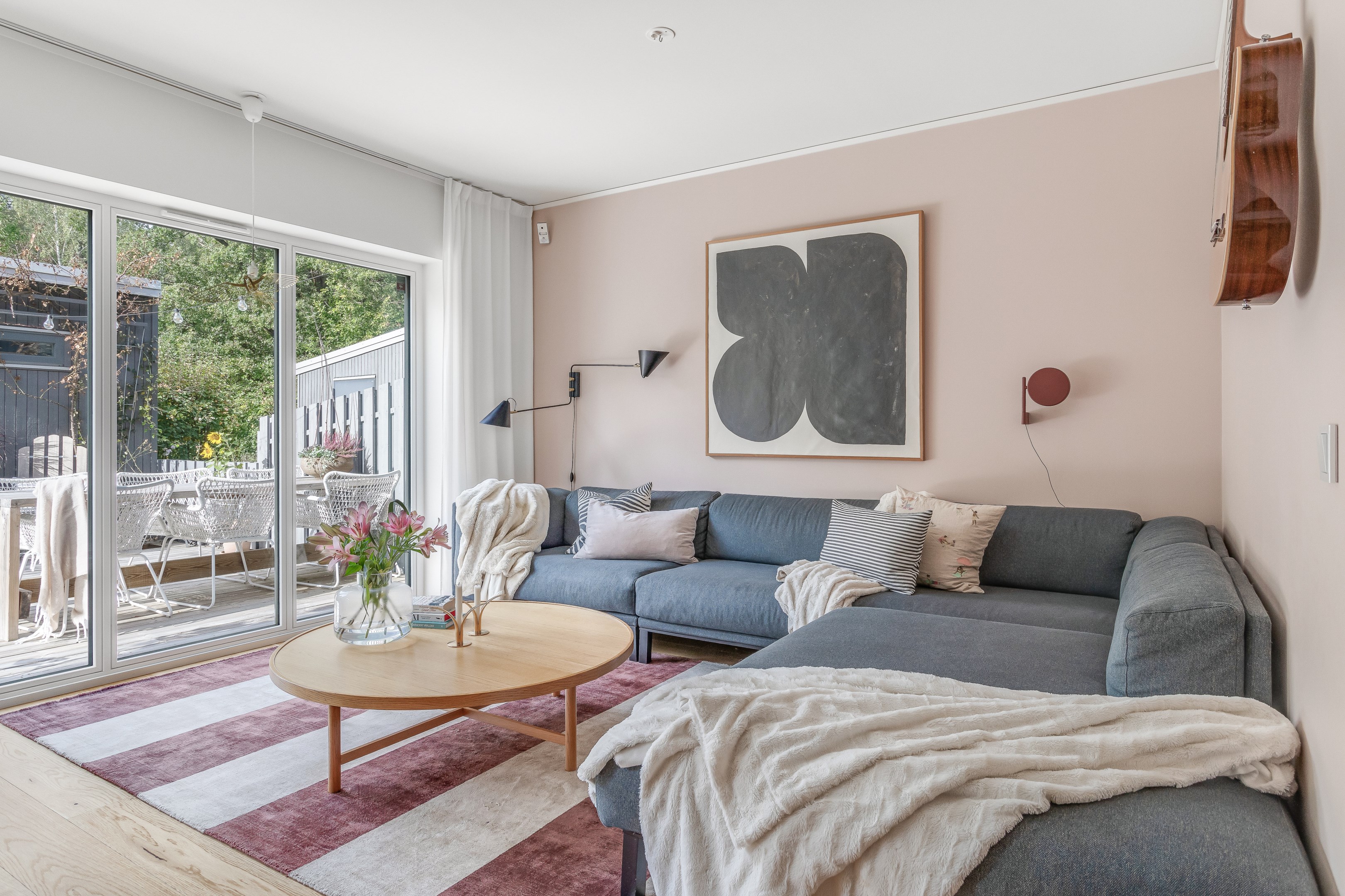 Bostadsbild från Bernadottestigen 22, Såld i Valsätra, Uppsala