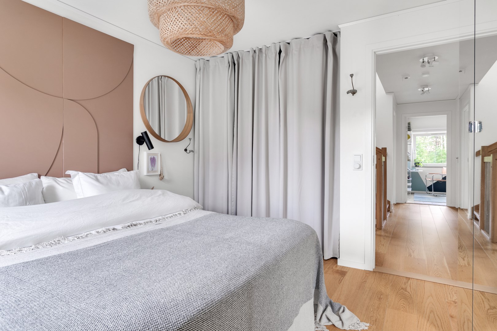 Bostadsbild från Bernadottestigen 22, Såld i Valsätra, Uppsala