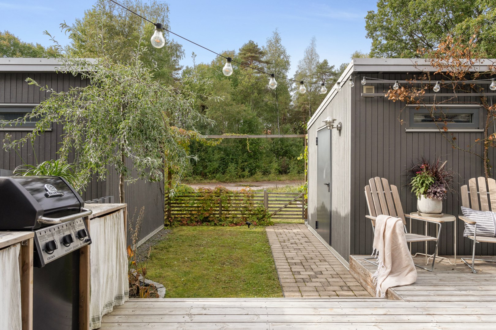 Bostadsbild från Bernadottestigen 22, Såld i Valsätra, Uppsala