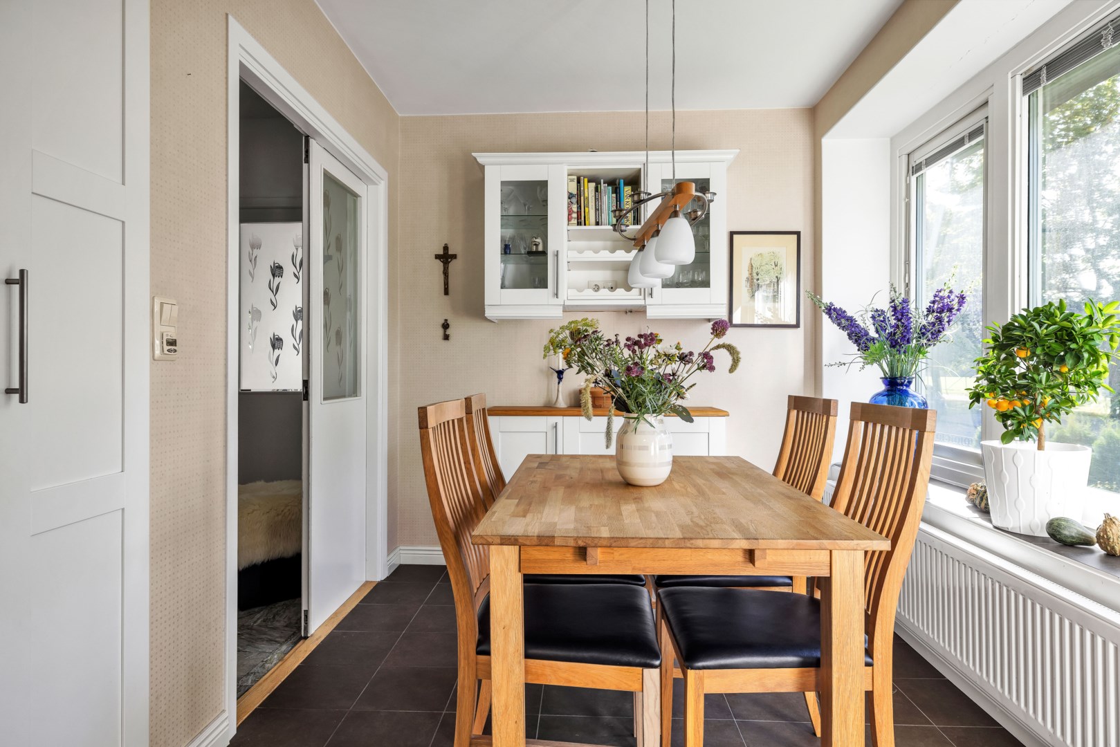 Bostadsbild från Karlsrogatan 40, Såld i Kungsgärdet / Kåbo, Uppsala