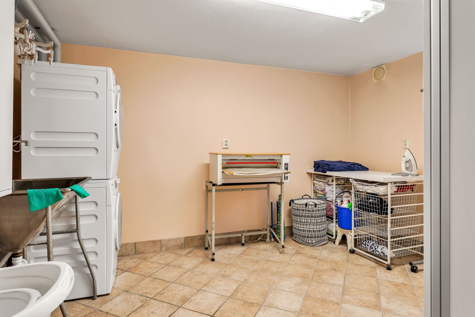 Bostadsbild från Karlsrogatan 40, Såld i Kungsgärdet / Kåbo, Uppsala