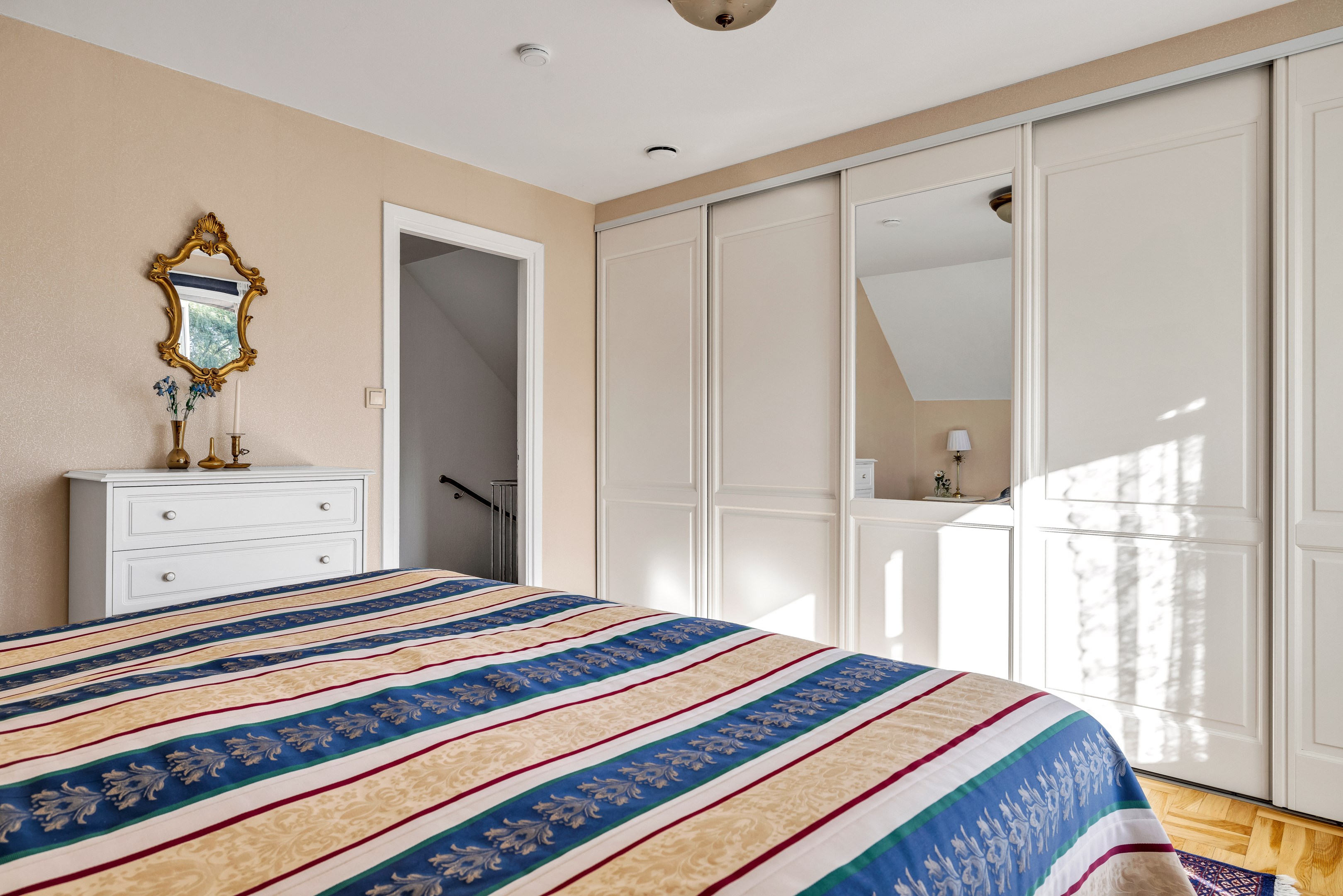 Bostadsbild från Karlsrogatan 40, Såld i Kungsgärdet / Kåbo, Uppsala