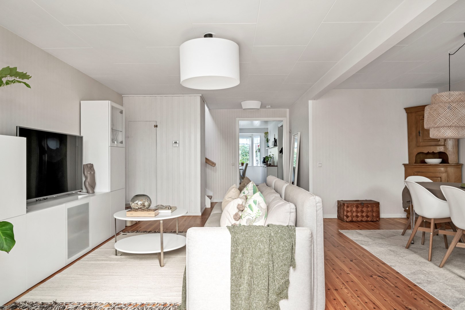 Bostadsbild från Hedensbergsvägen 26B, Såld i Berthåga, Uppsala