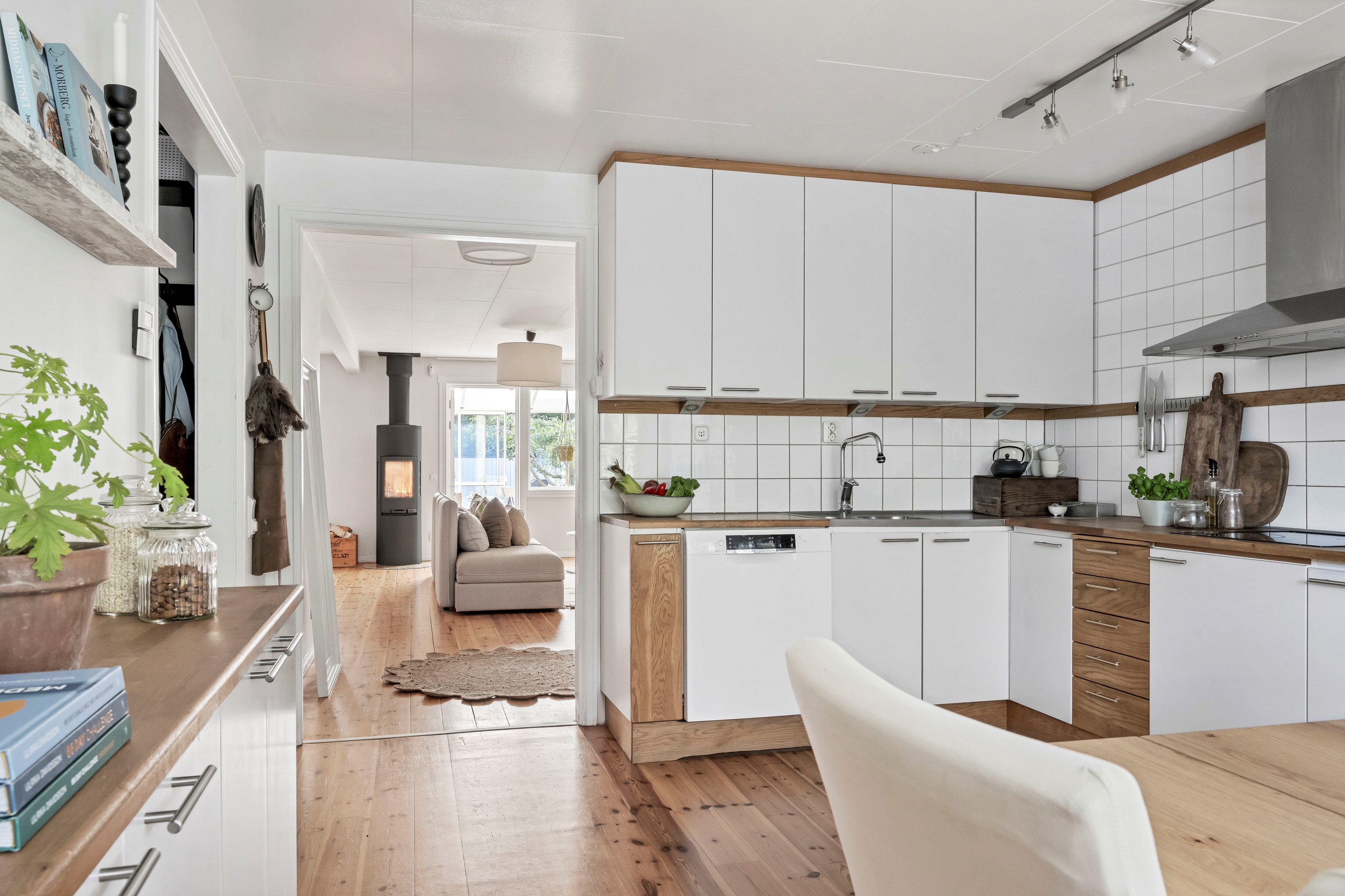 Bostadsbild från Hedensbergsvägen 26B, Såld i Berthåga, Uppsala