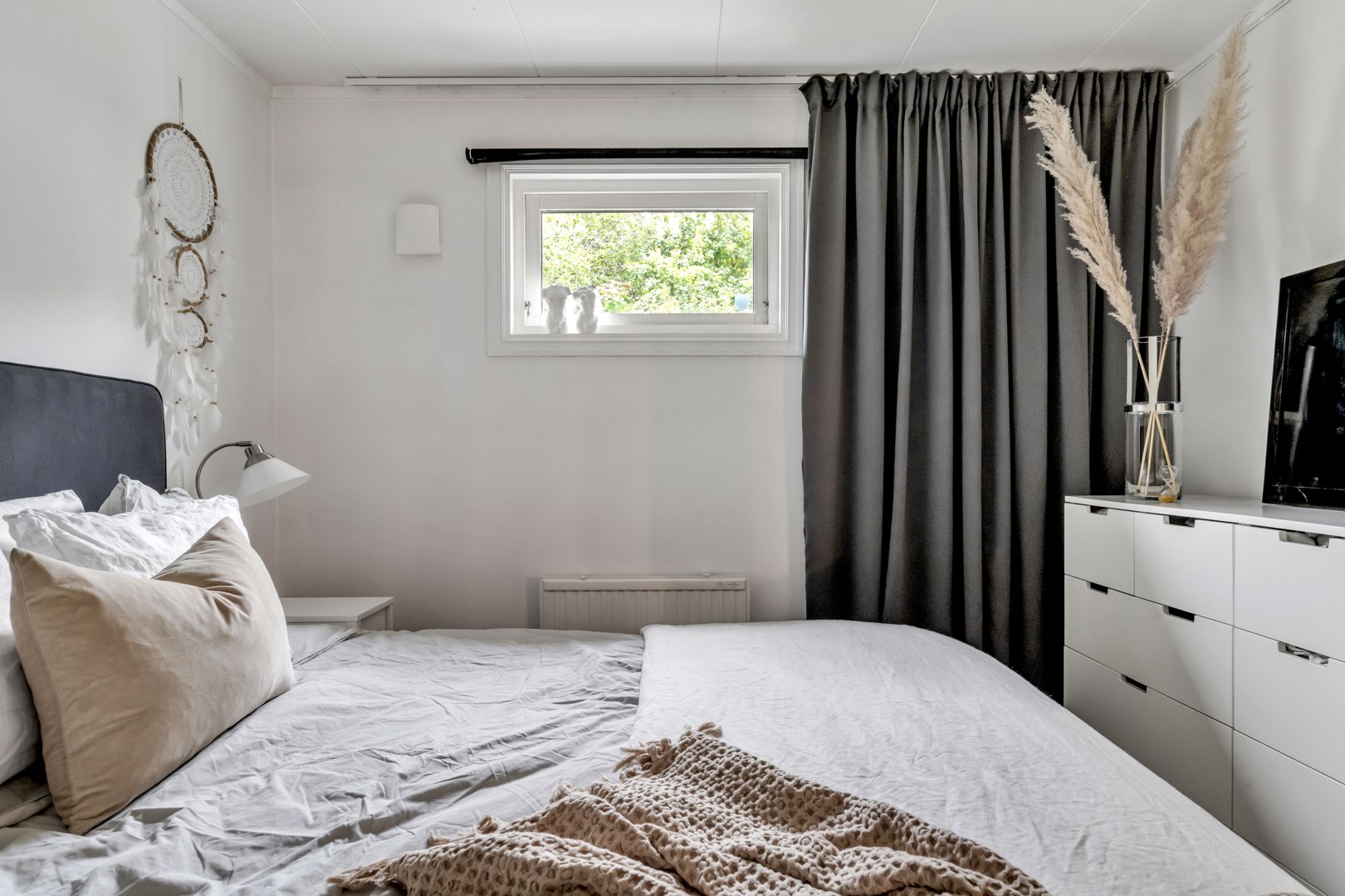 Bostadsbild från Hedensbergsvägen 26B, Såld i Berthåga, Uppsala