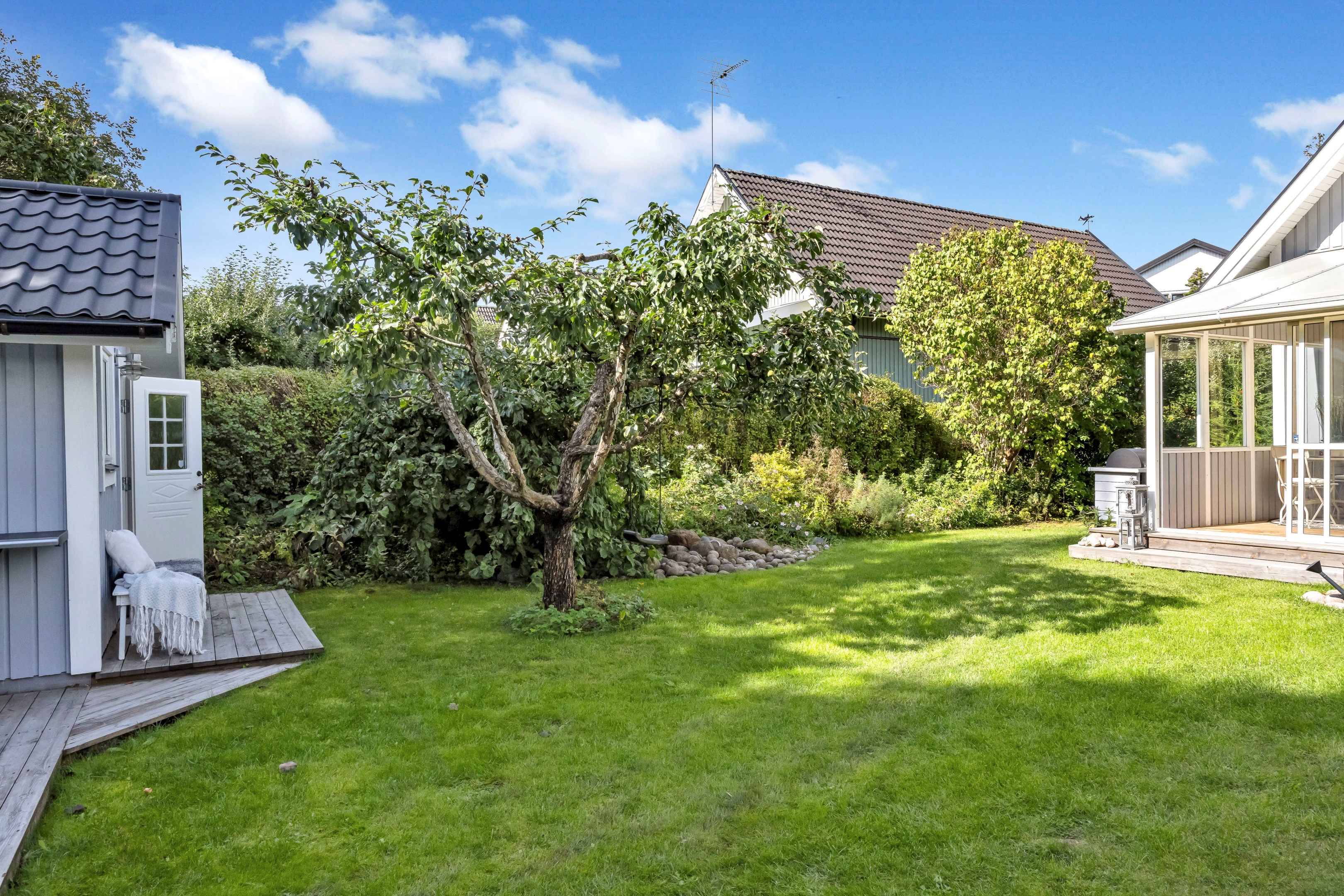 Bostadsbild från Hedensbergsvägen 26B, Såld i Berthåga, Uppsala