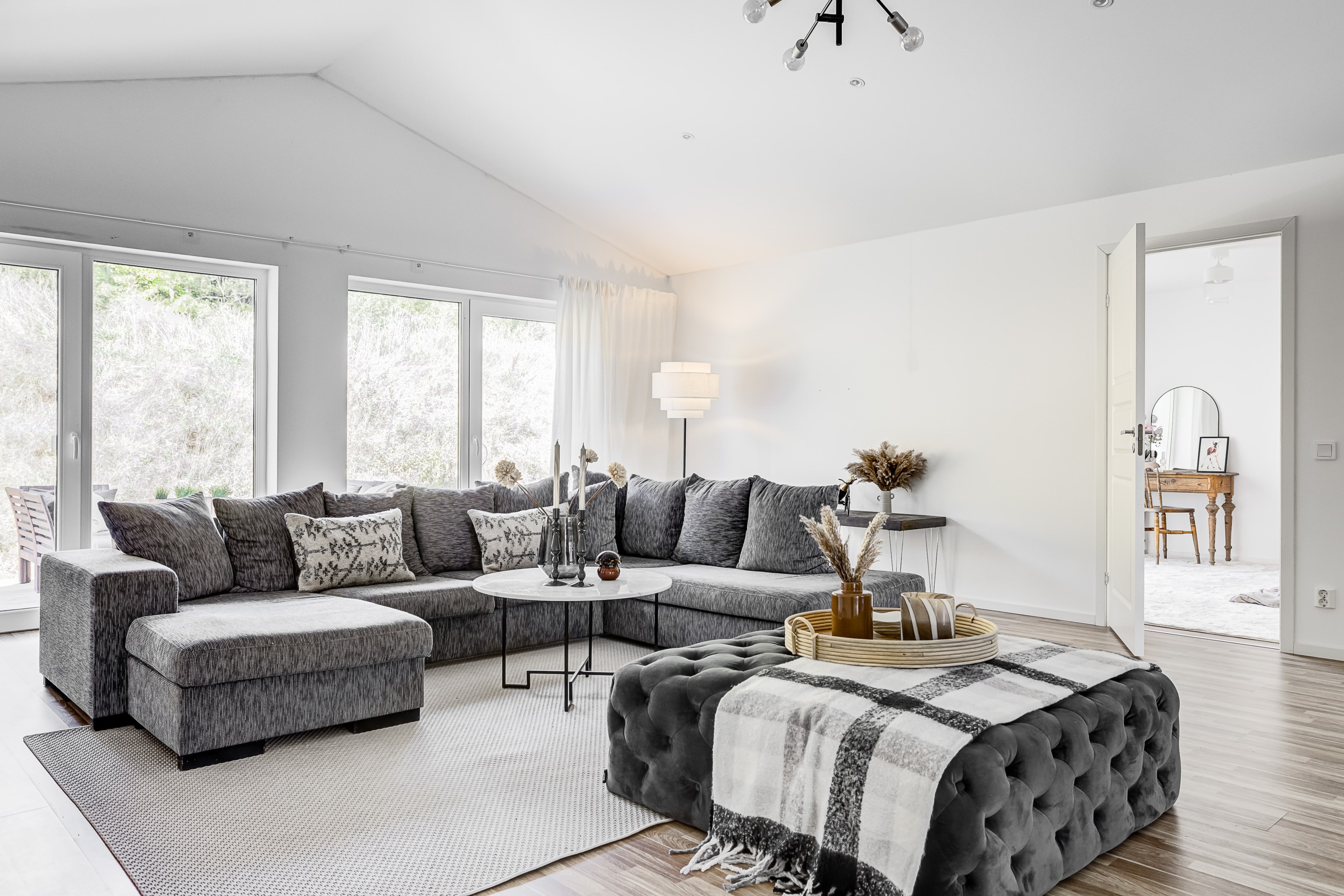 Bostadsbild från Kaprifolvägen 7, Till salu i Örsundsbro, Enköping