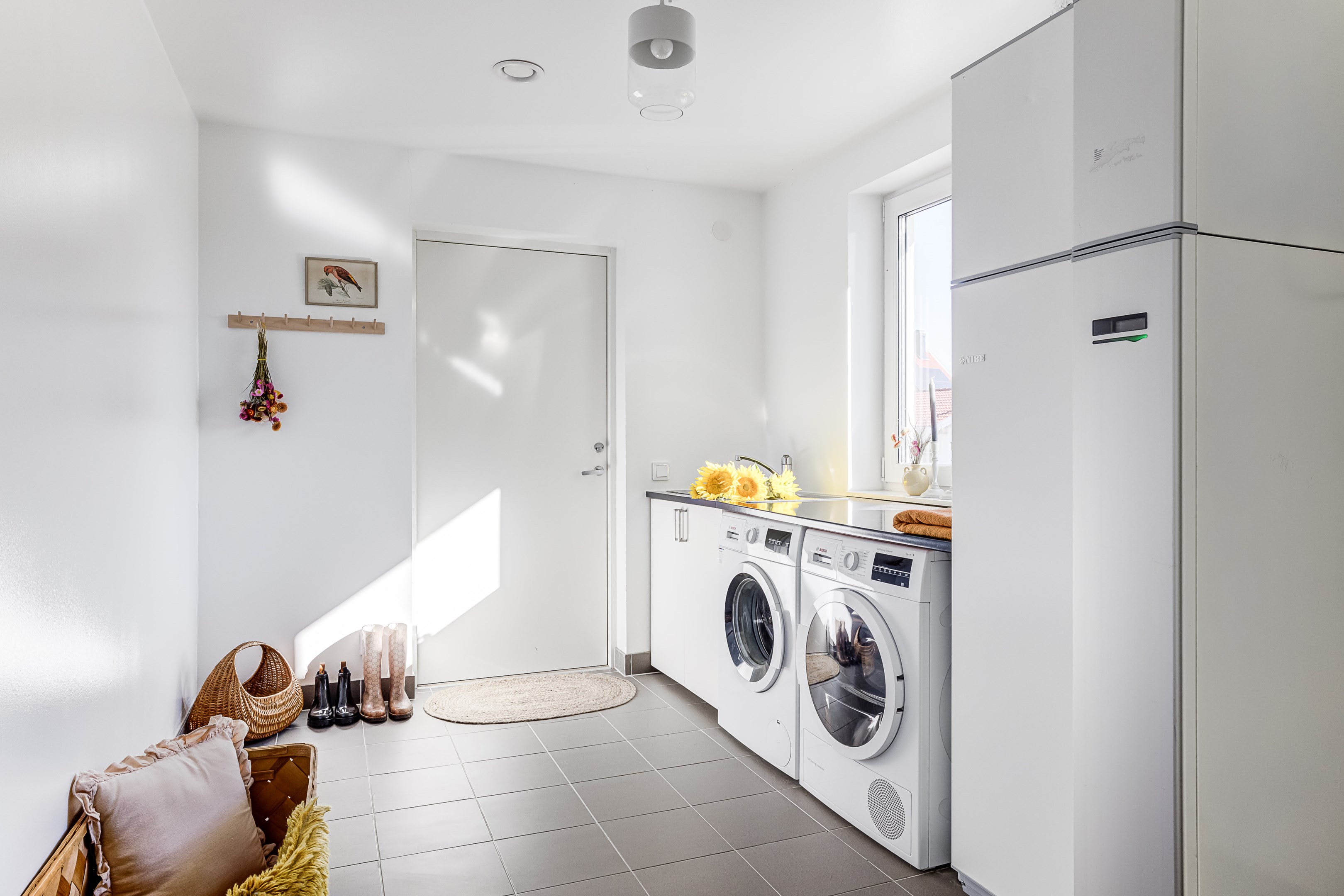 Bostadsbild från Kaprifolvägen 7, Till salu i Örsundsbro, Enköping