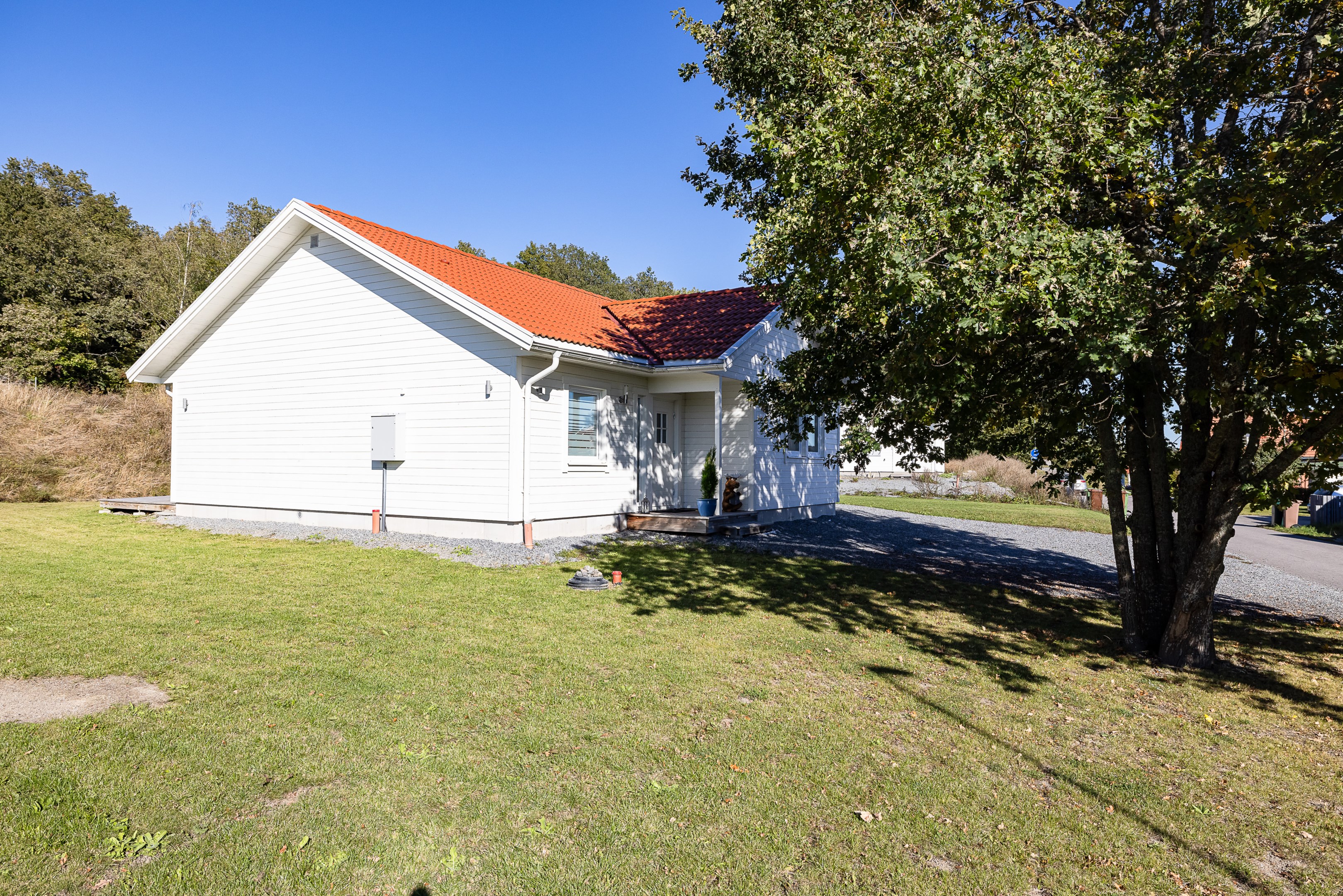 Bostadsbild från Kaprifolvägen 7, Till salu i Örsundsbro, Enköping