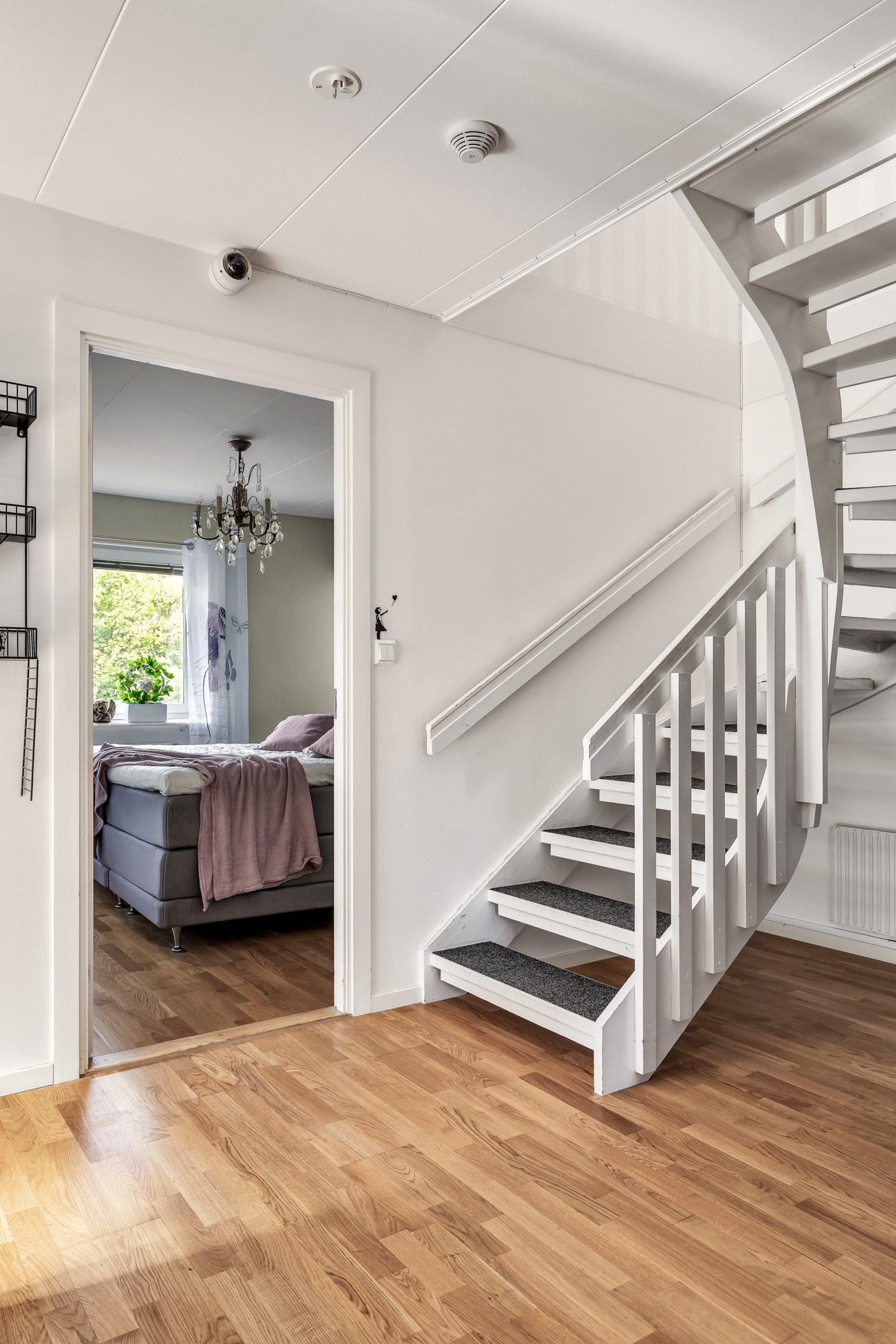 Bostadsbild från Åskmolnsvägen 29, Såld i Storvreta, Uppsala