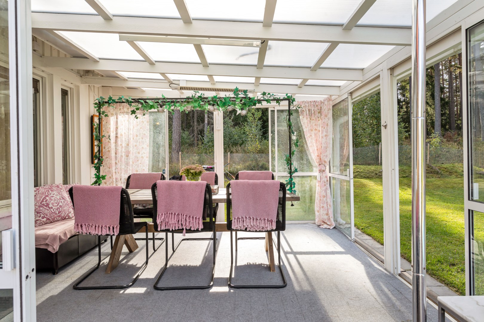 Bostadsbild från Åskmolnsvägen 29, Såld i Storvreta, Uppsala