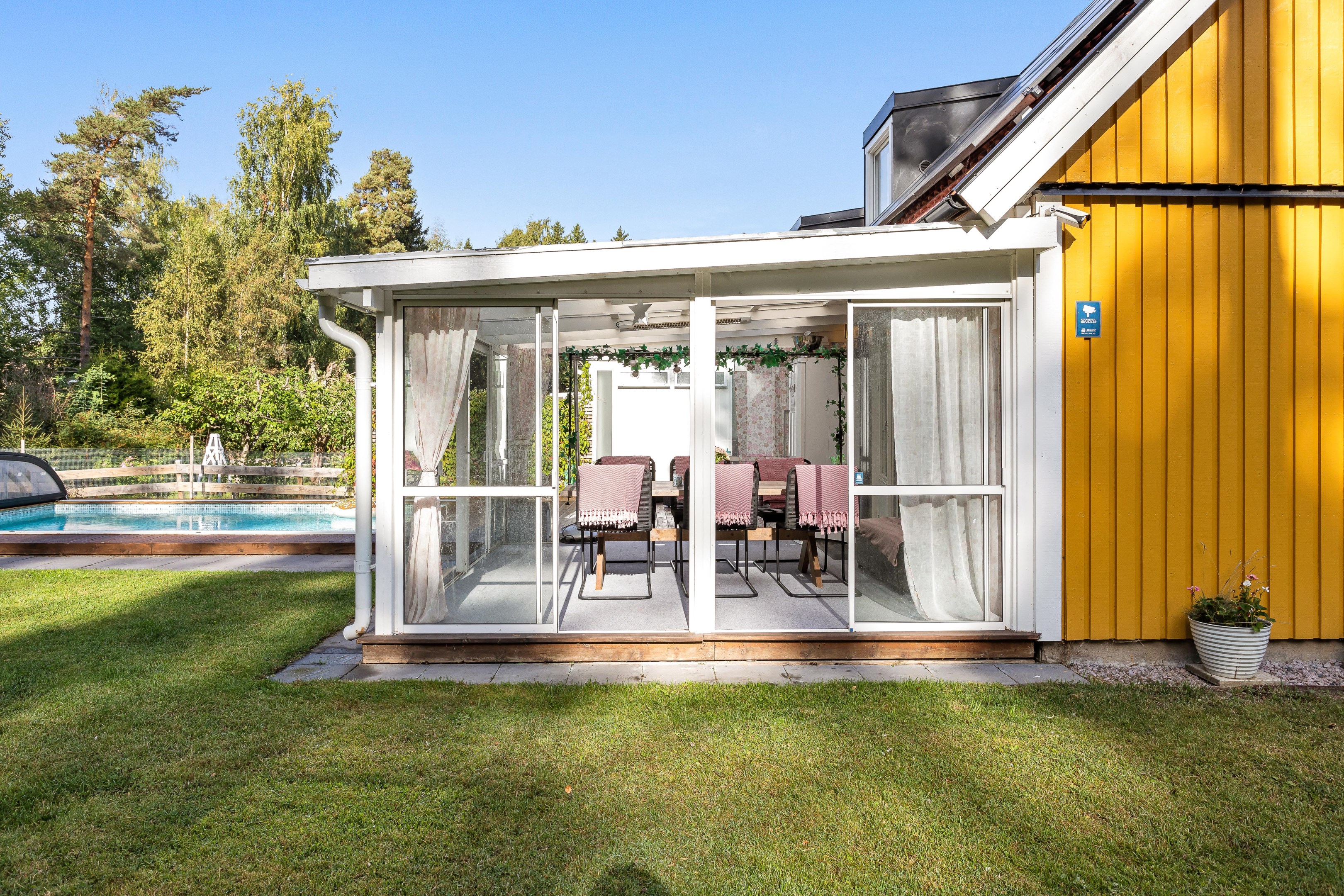 Bostadsbild från Åskmolnsvägen 29, Såld i Storvreta, Uppsala