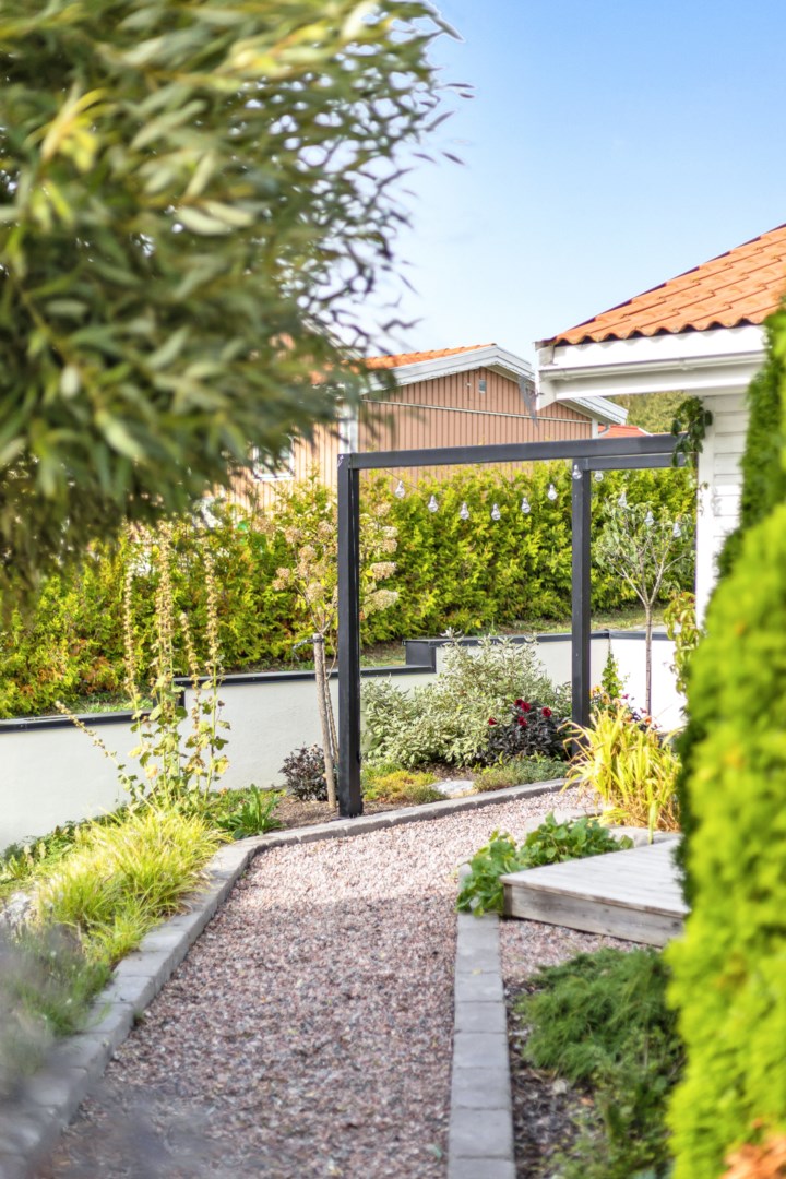 Bostadsbild från Vildrosvägen 7, Såld i Örsundsbro, Enköping