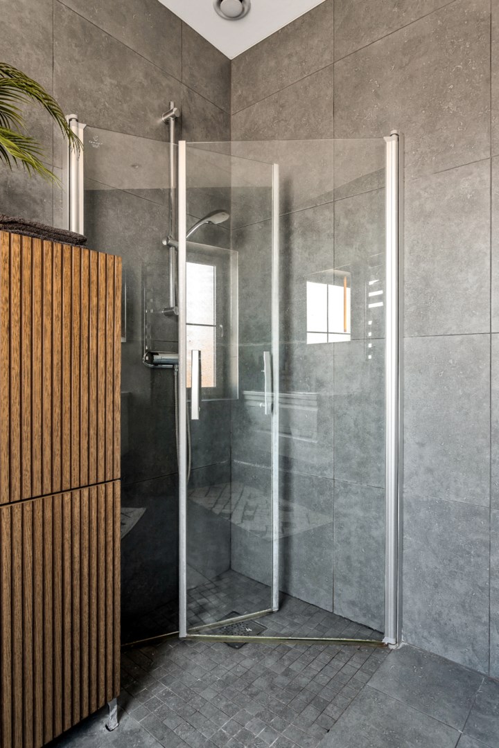 Bostadsbild från Vildrosvägen 7, Såld i Örsundsbro, Enköping